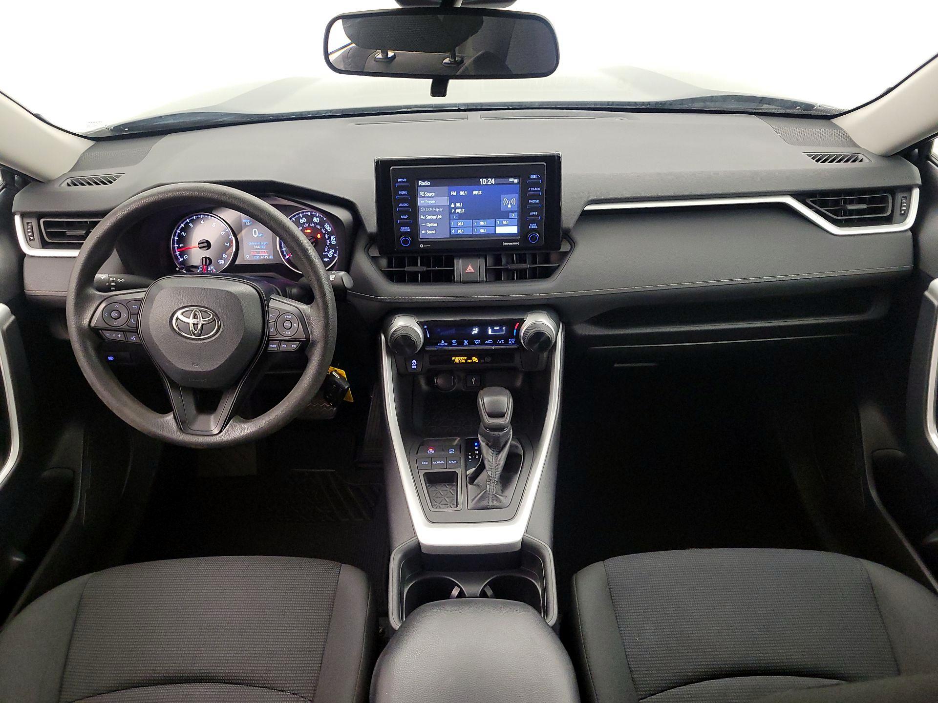 Thumbnail: 2020 Toyota RAV4 - 9