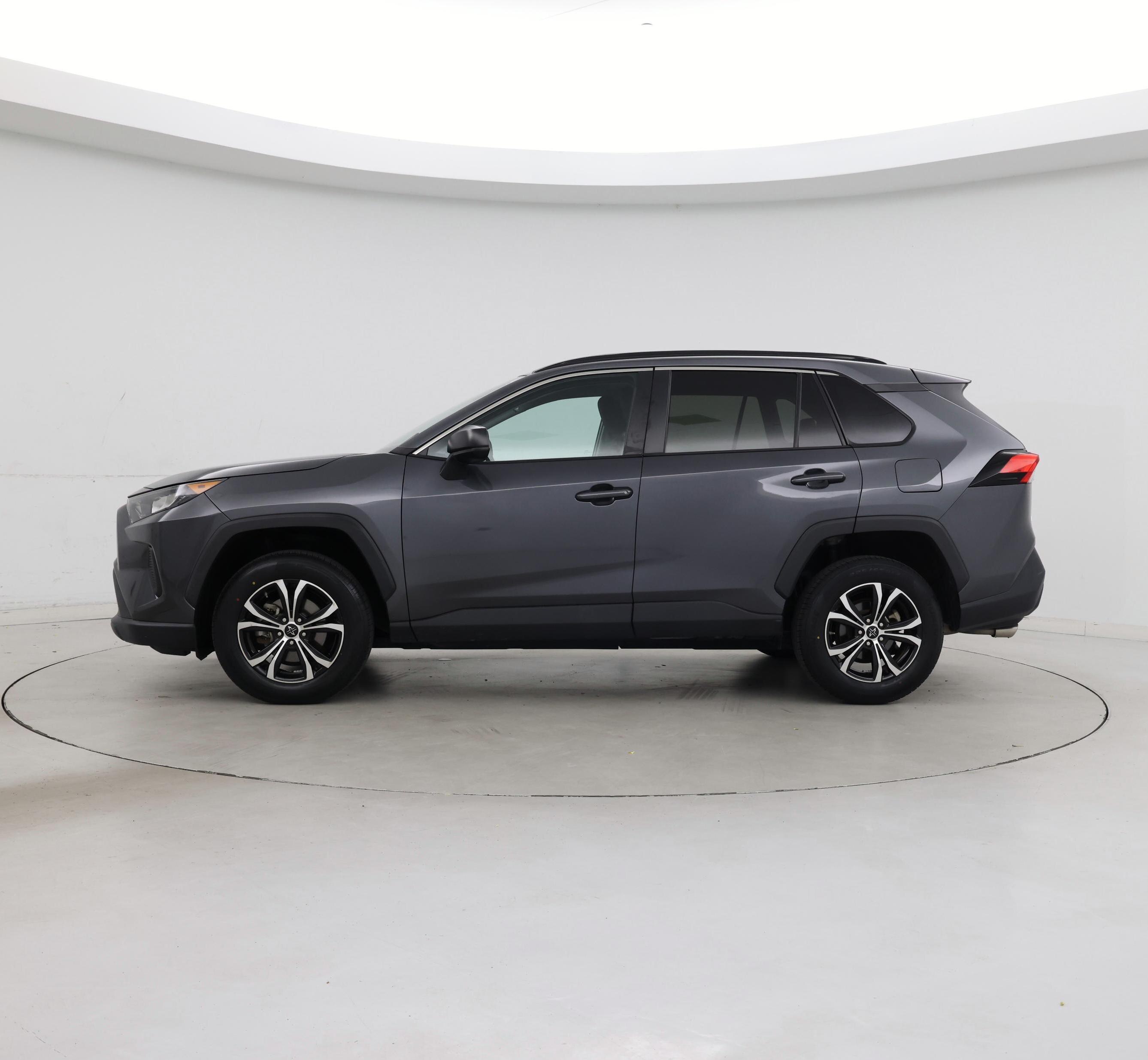 Thumbnail: 2020 Toyota RAV4 - 3