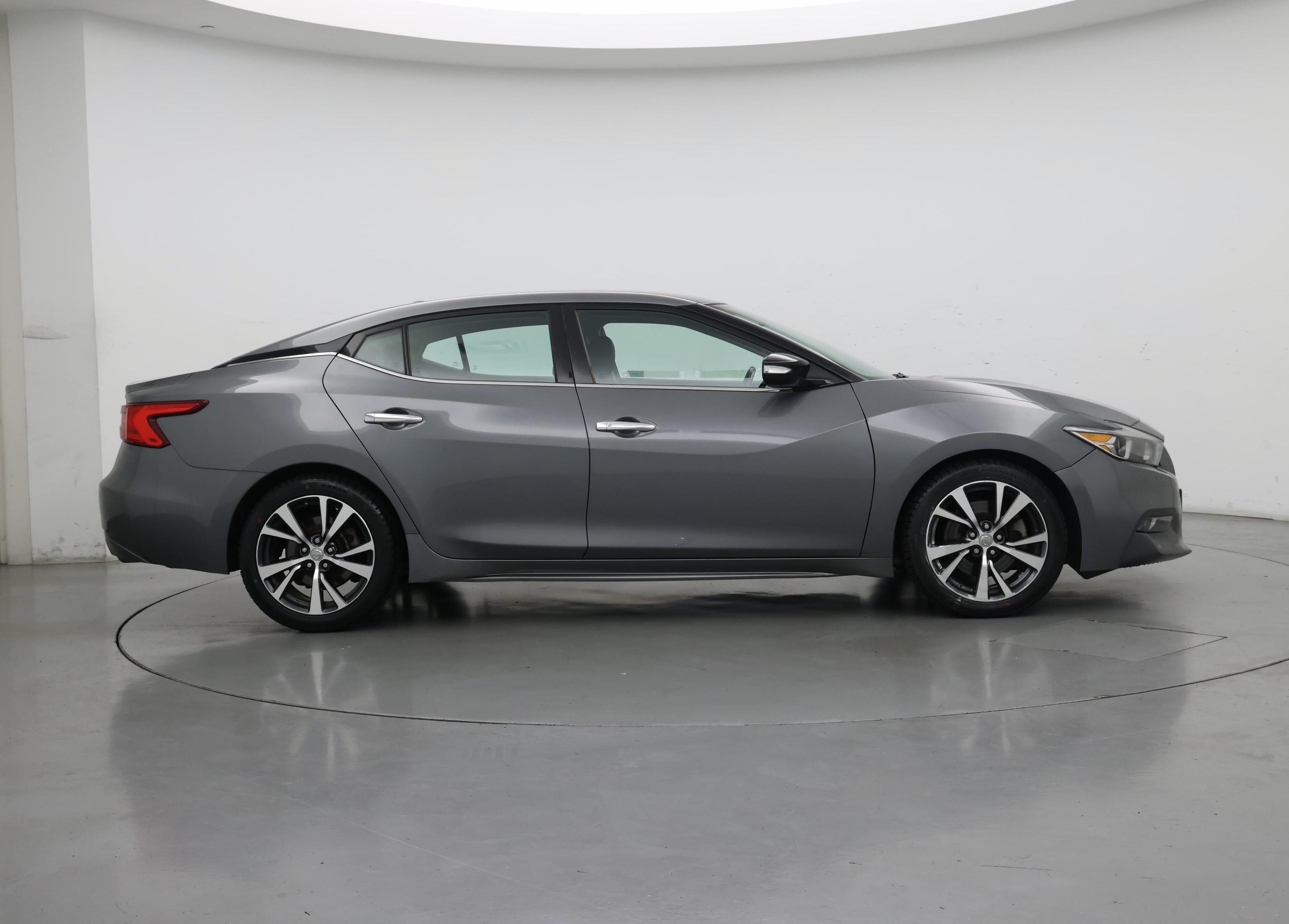 Thumbnail: 2017 Nissan Maxima - 7