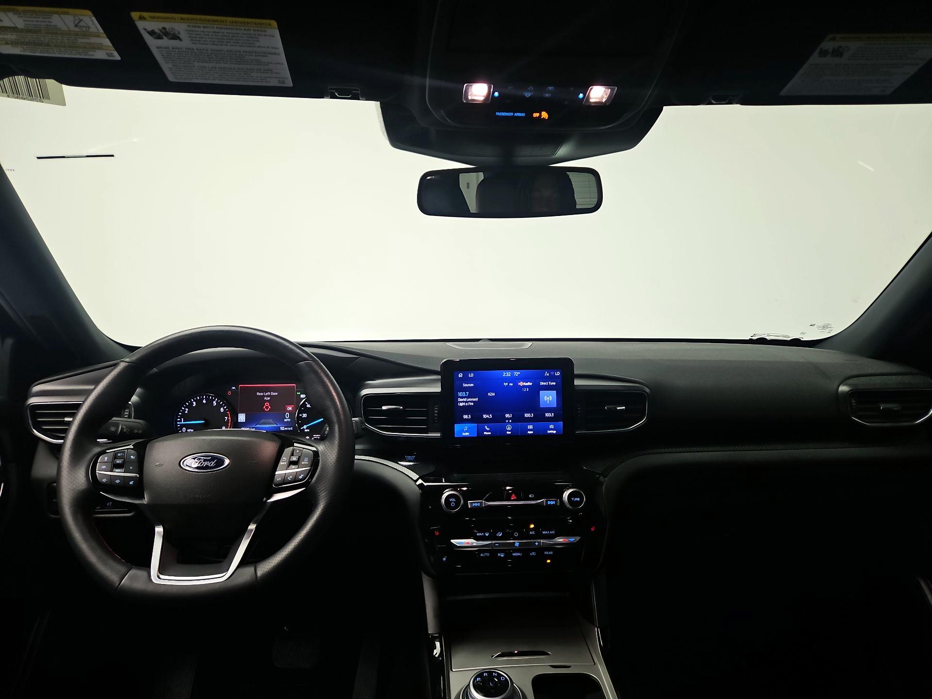 Thumbnail: 2023 Ford Explorer - 9