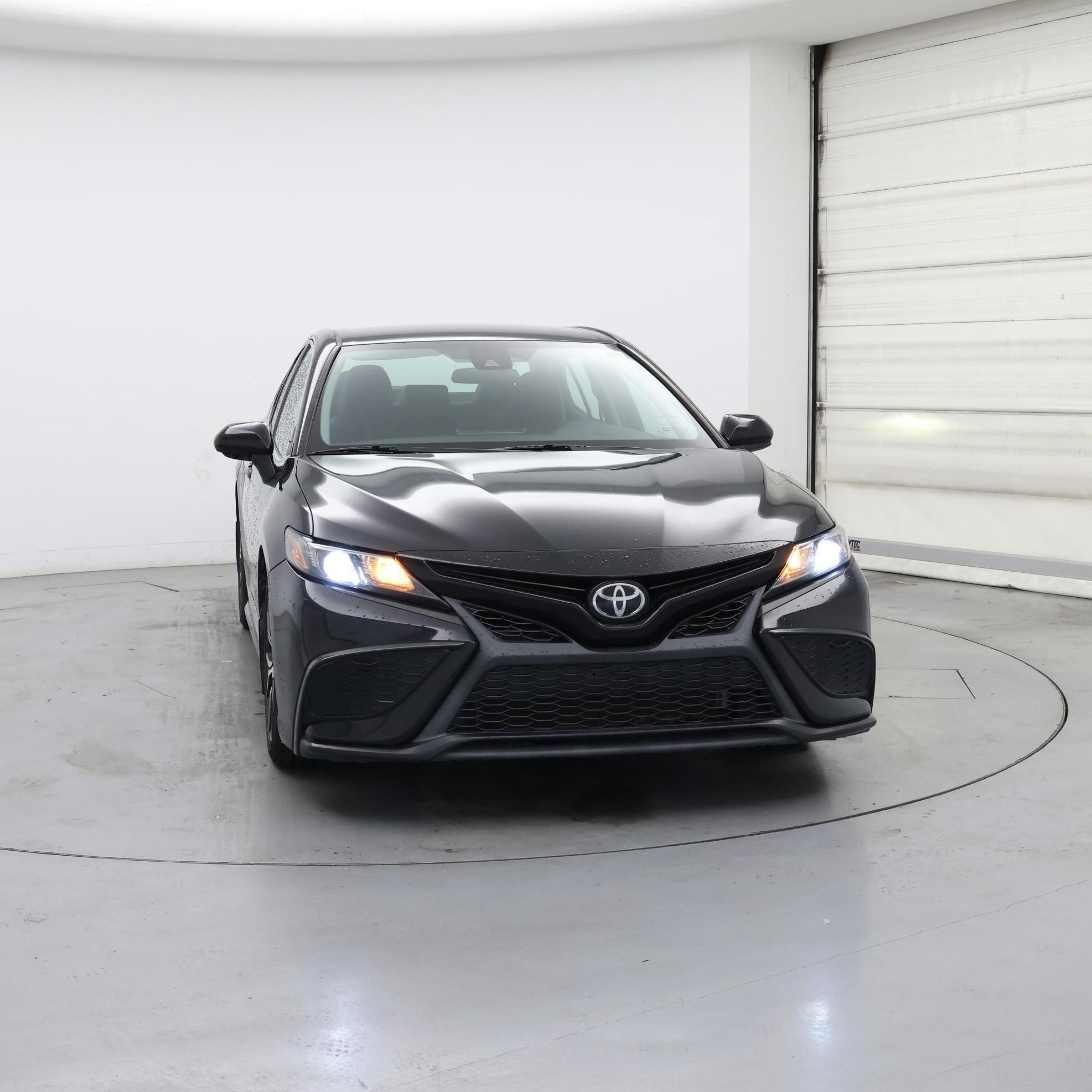 Thumbnail: 2021 Toyota Camry - 5