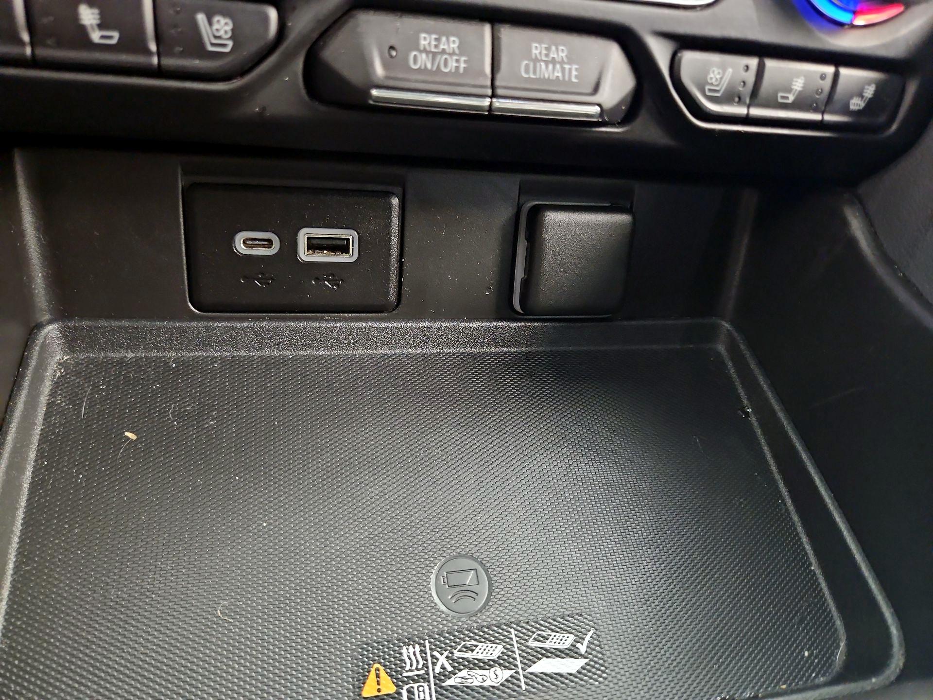 Thumbnail: 2021 GMC Yukon - 18