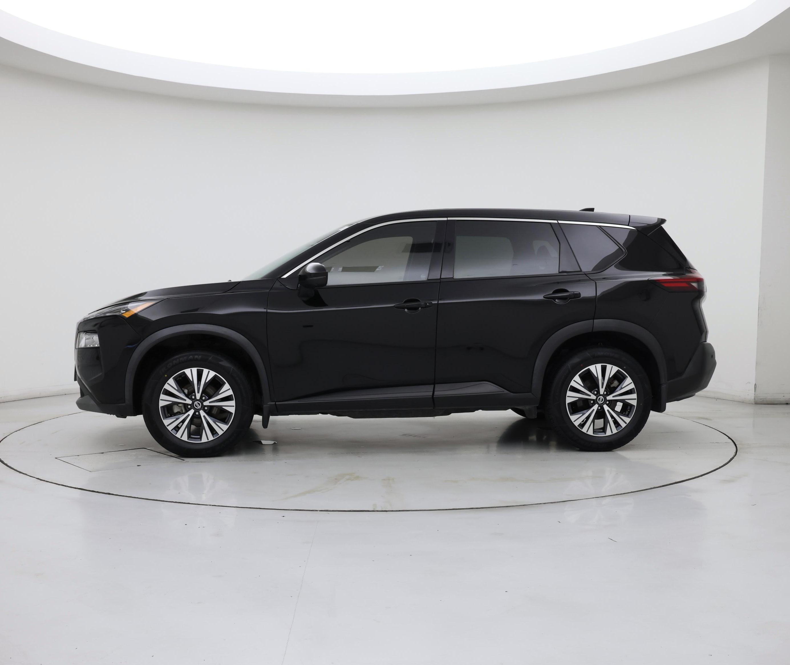 Thumbnail: 2021 Nissan Rogue - 3