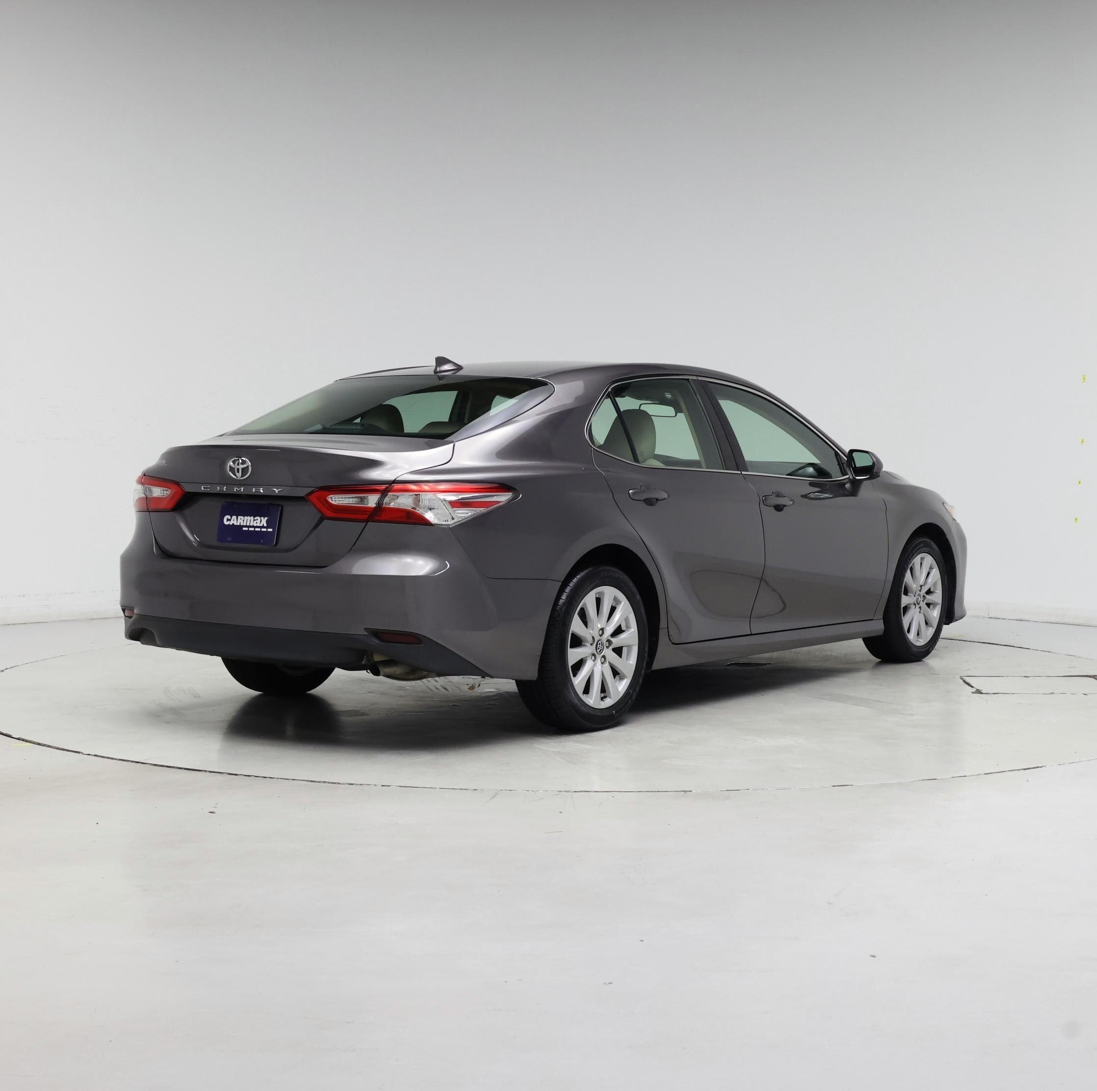 Thumbnail: 2020 Toyota Camry - 8