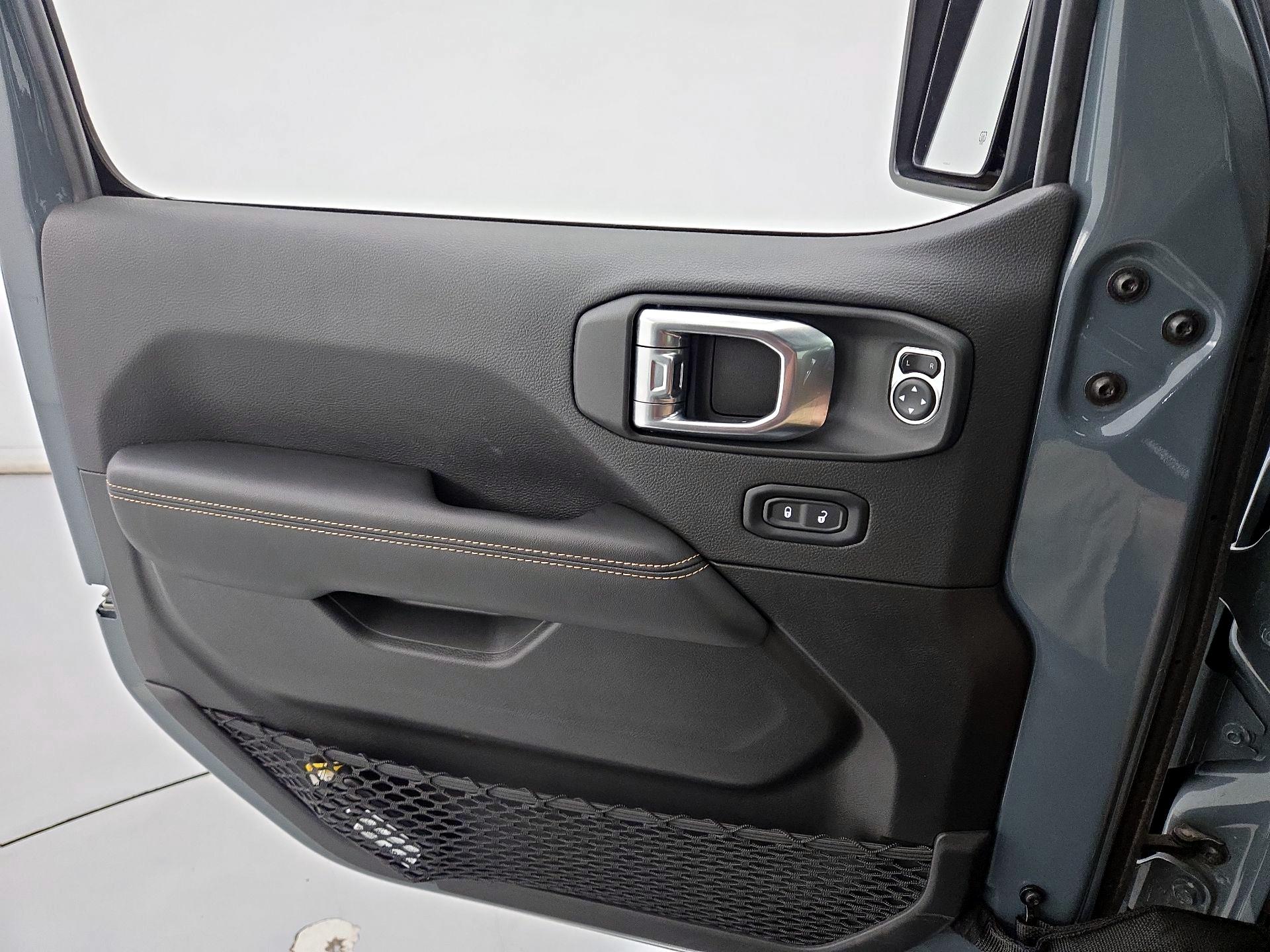 Thumbnail: 2024 Jeep Wrangler - 12