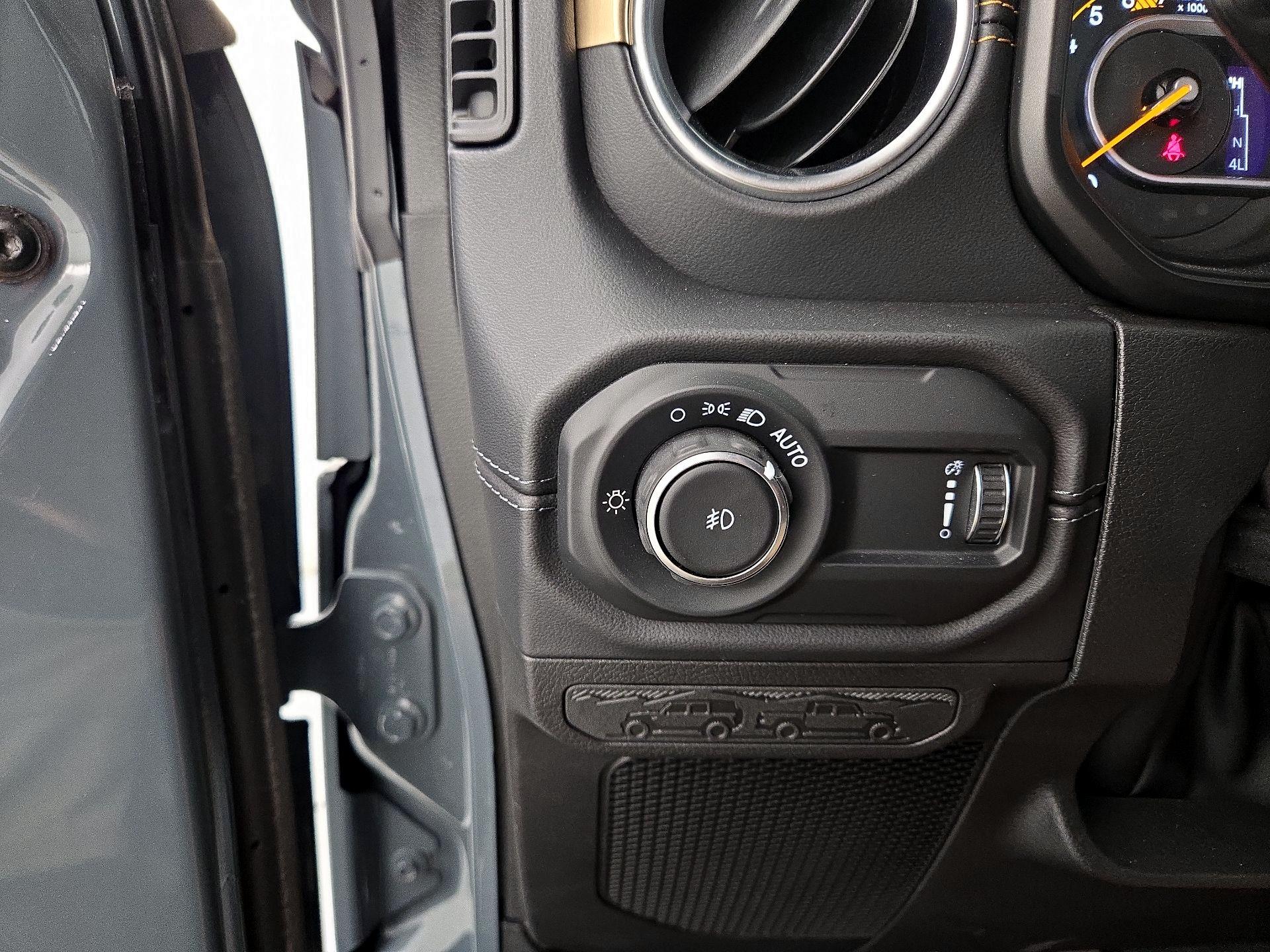 Thumbnail: 2024 Jeep Wrangler - 13