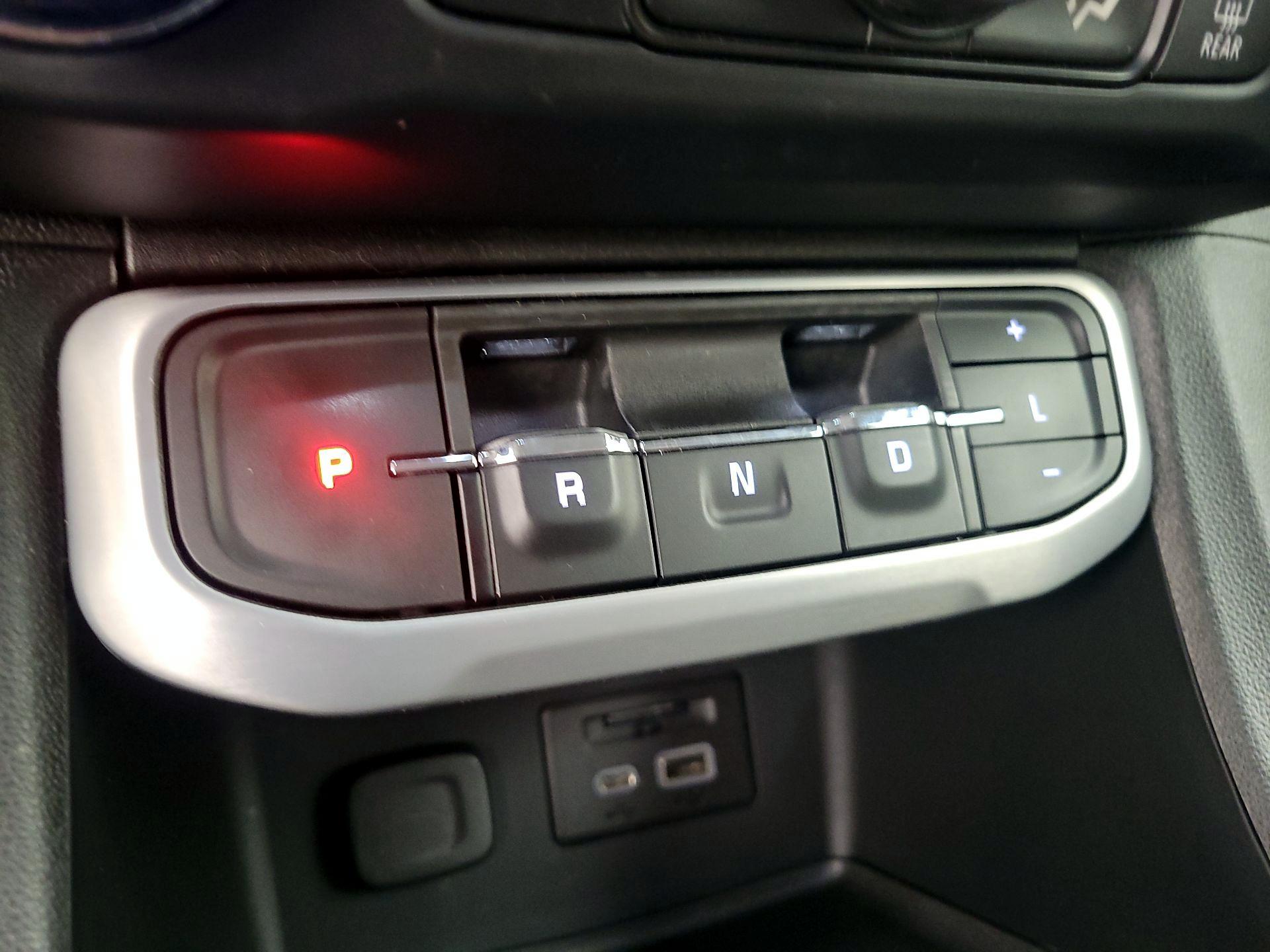 Thumbnail: 2021 GMC Acadia - 18