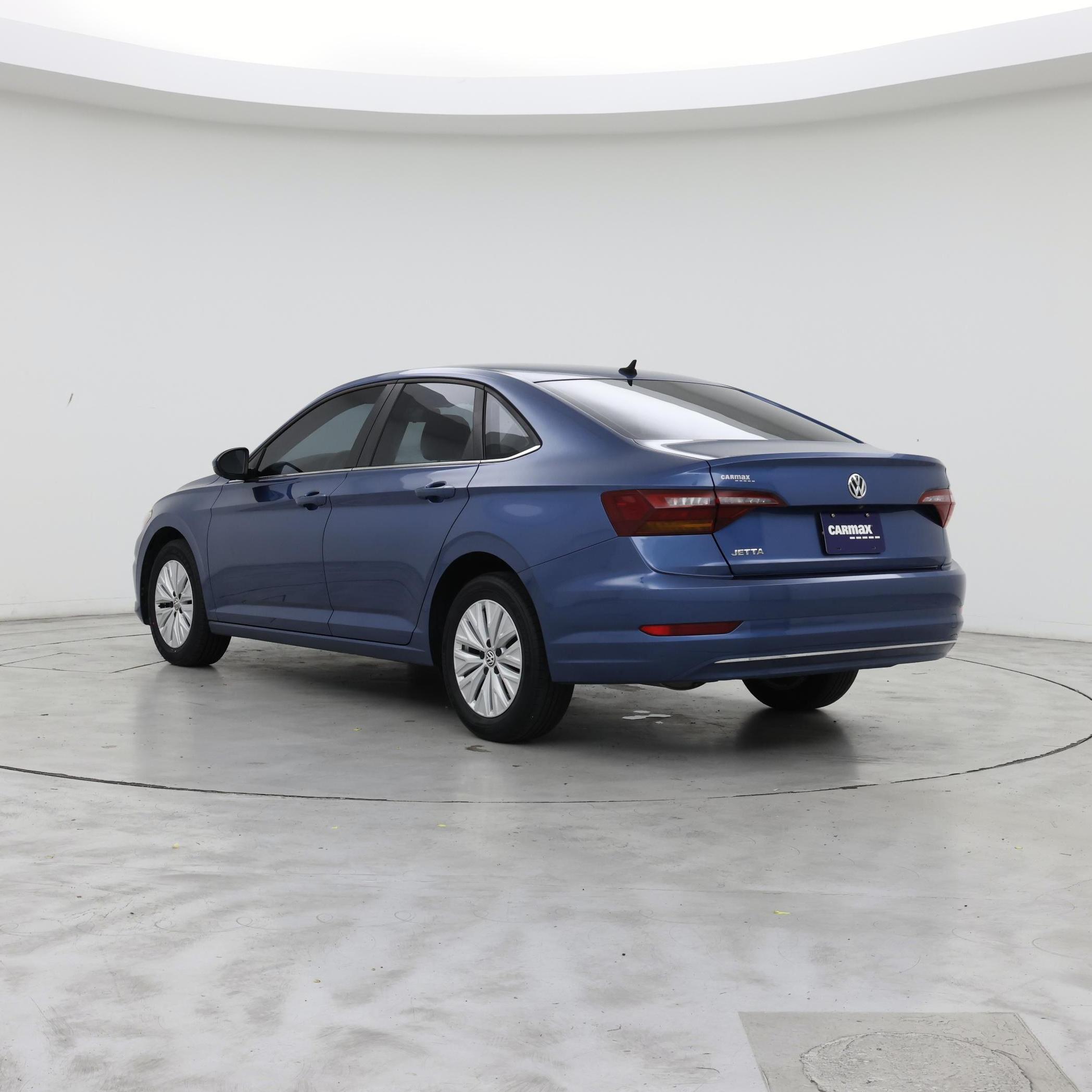 Thumbnail: 2019 Volkswagen Jetta - 2