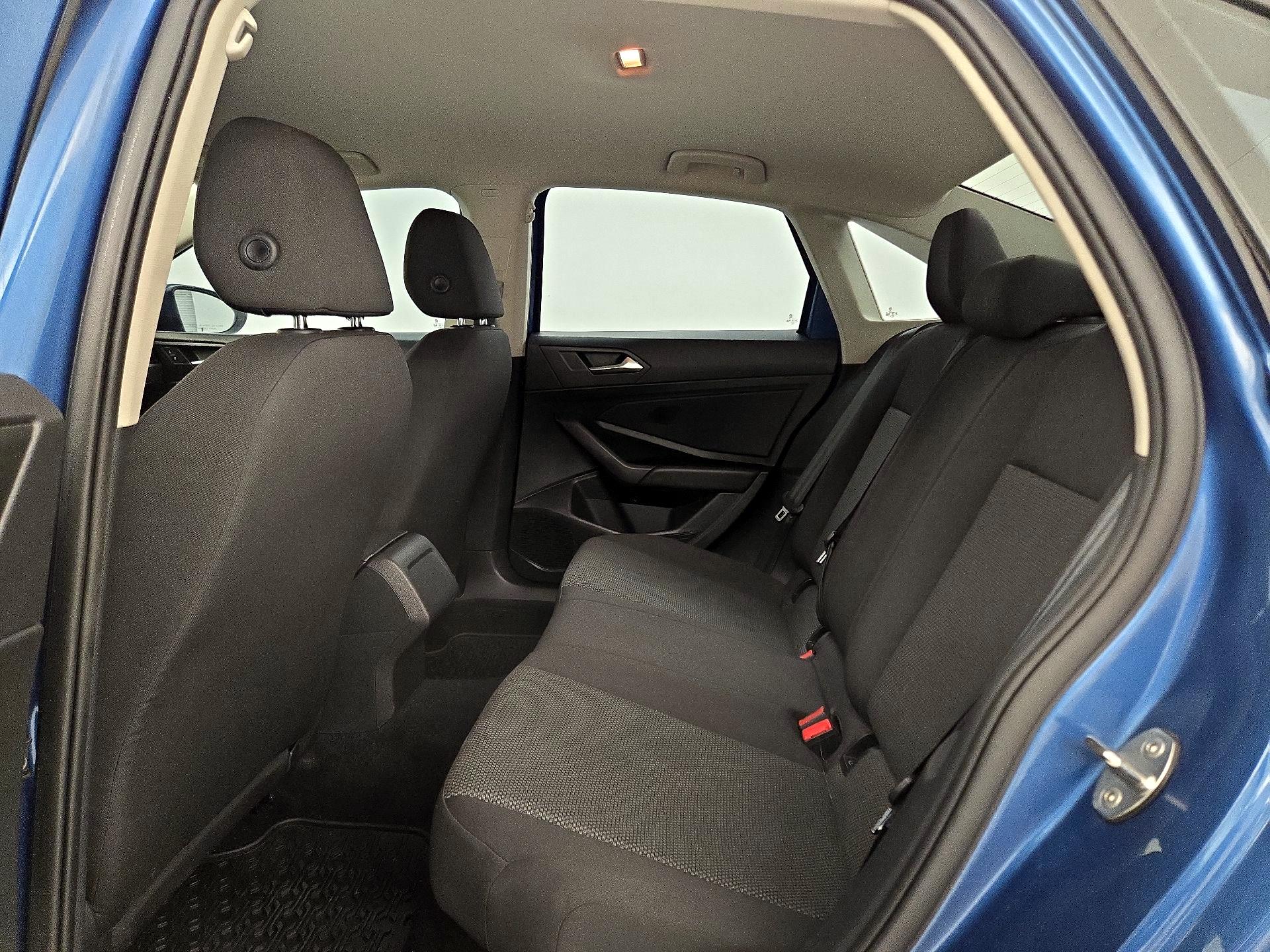 Thumbnail: 2019 Volkswagen Jetta - 19