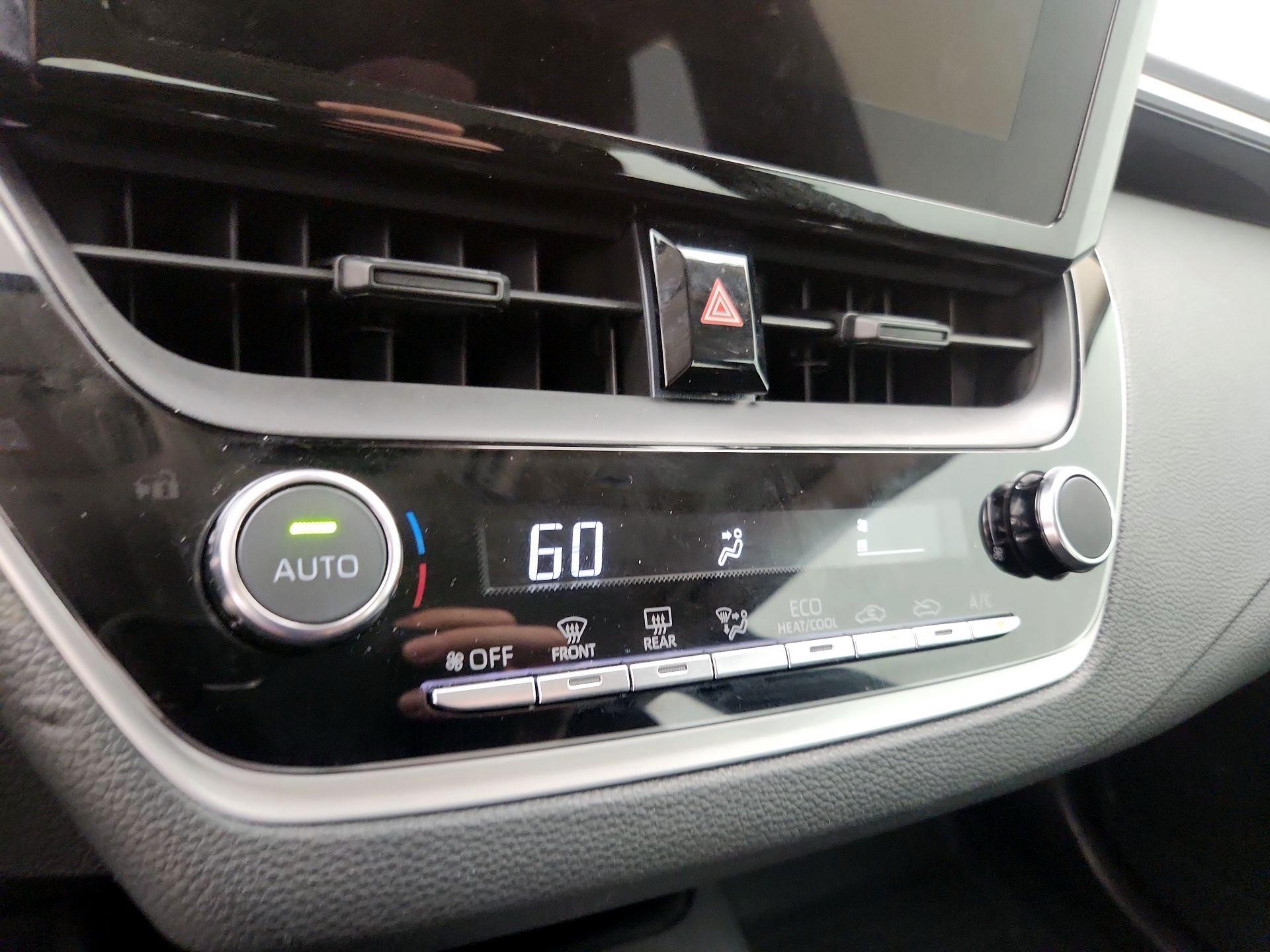 Thumbnail: 2024 Toyota Corolla - 16