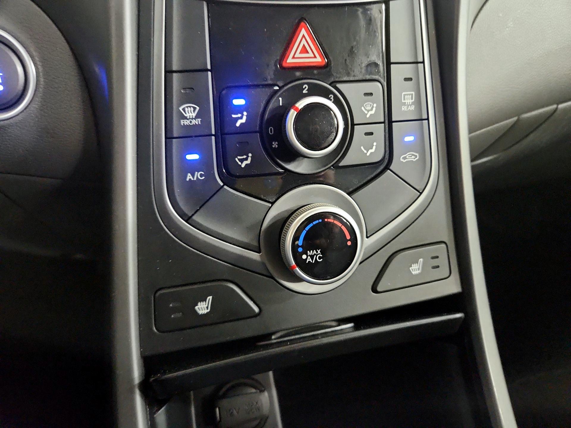 Thumbnail: 2014 Hyundai Elantra - 16