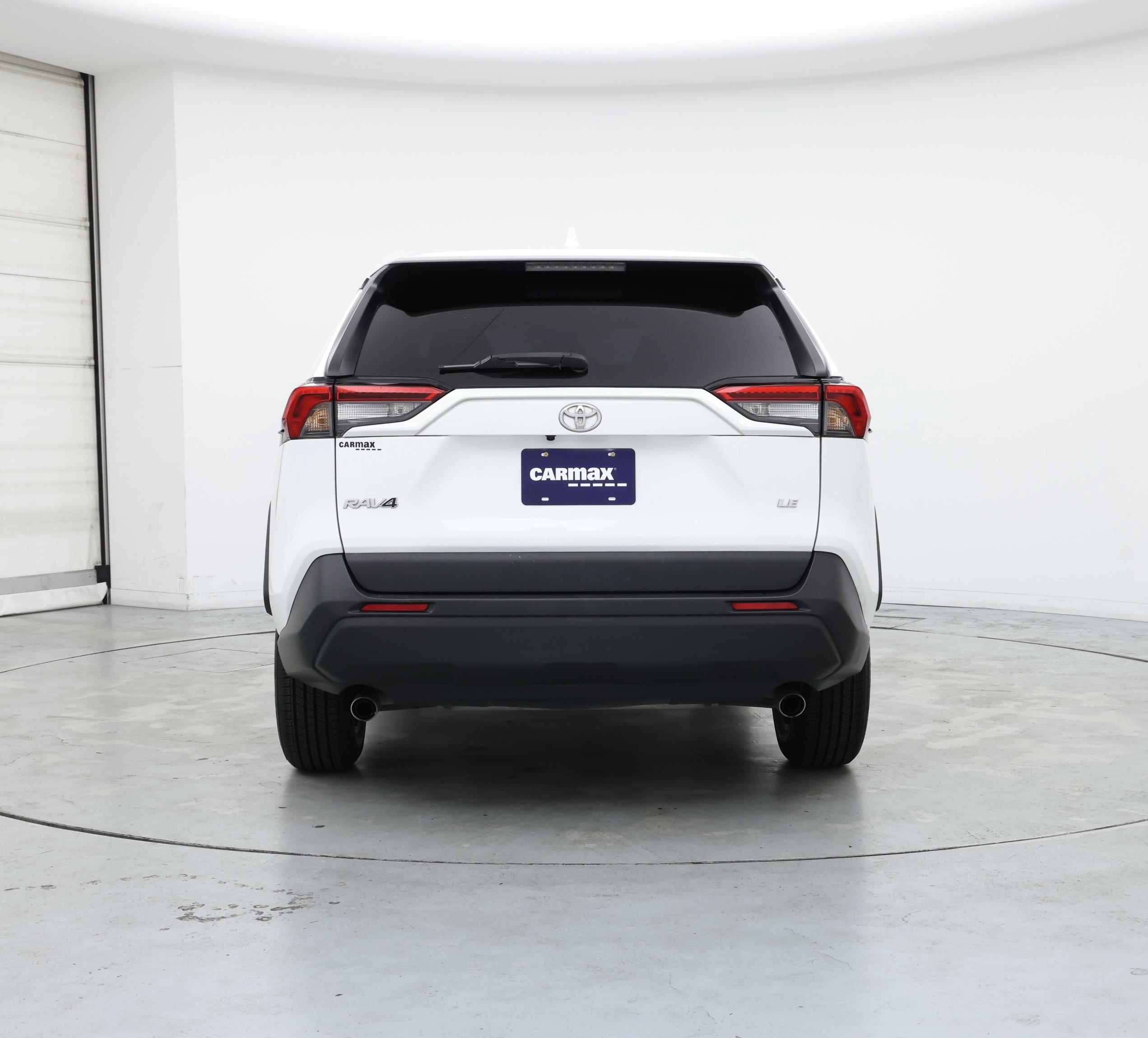 Thumbnail: 2022 Toyota RAV4 - 6