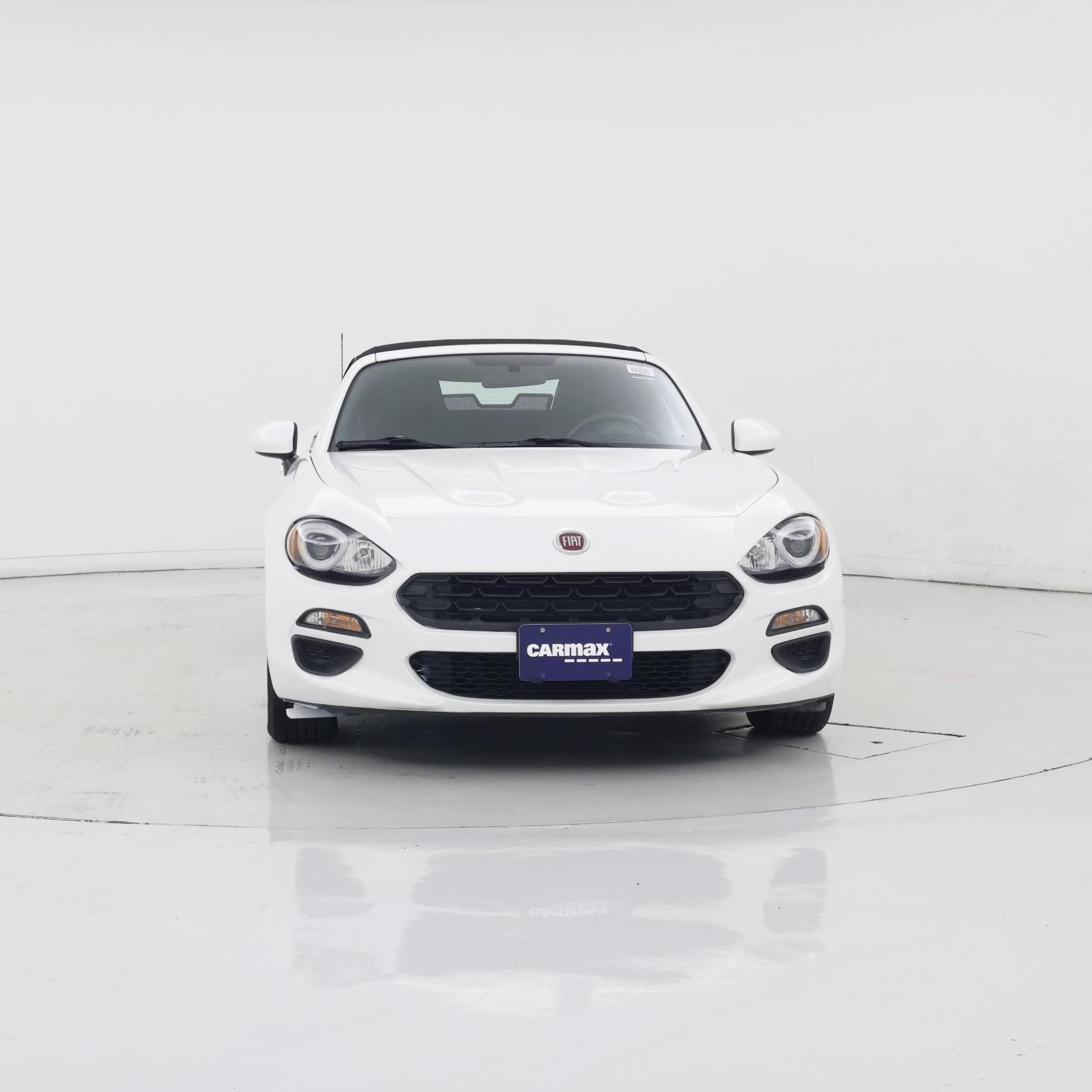Thumbnail: 2017 Fiat 124 Spider - 5