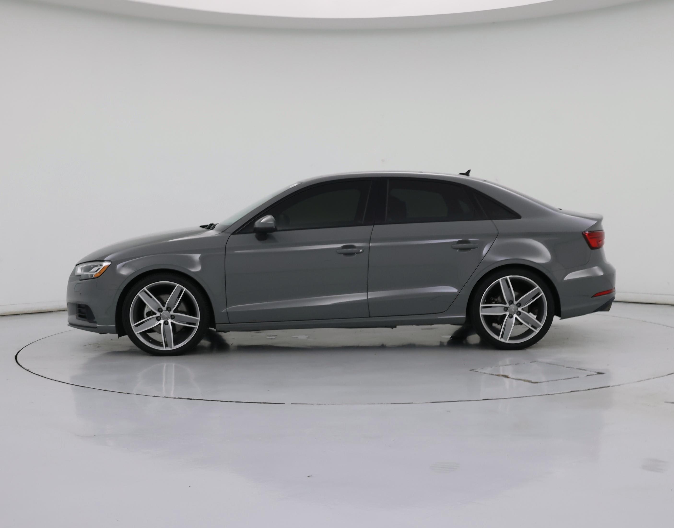 Thumbnail: 2020 Audi A3 - 3