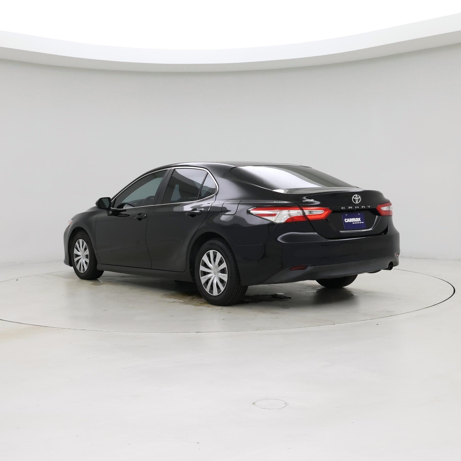 Thumbnail: 2018 Toyota Camry - 2