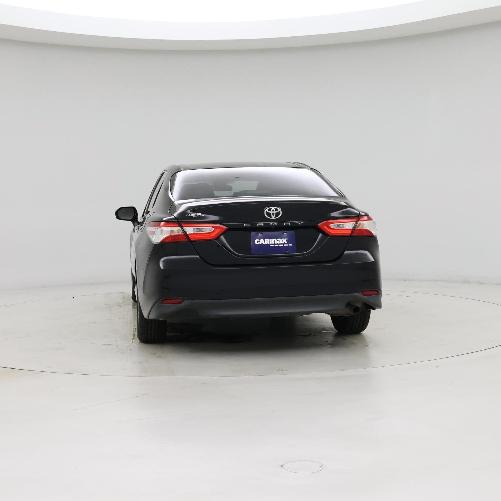 Thumbnail: 2018 Toyota Camry - 6