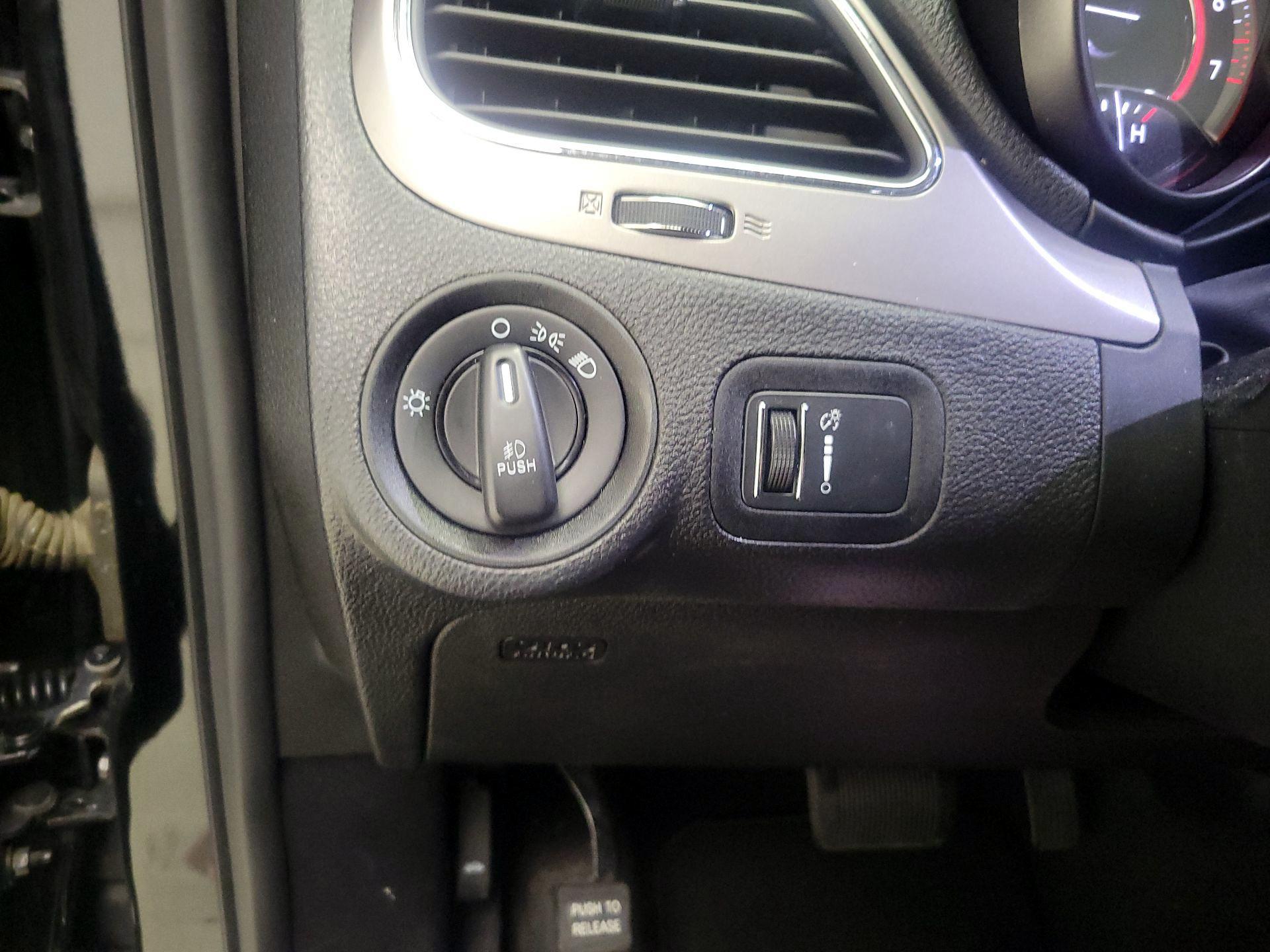 Thumbnail: 2016 Dodge Journey - 13