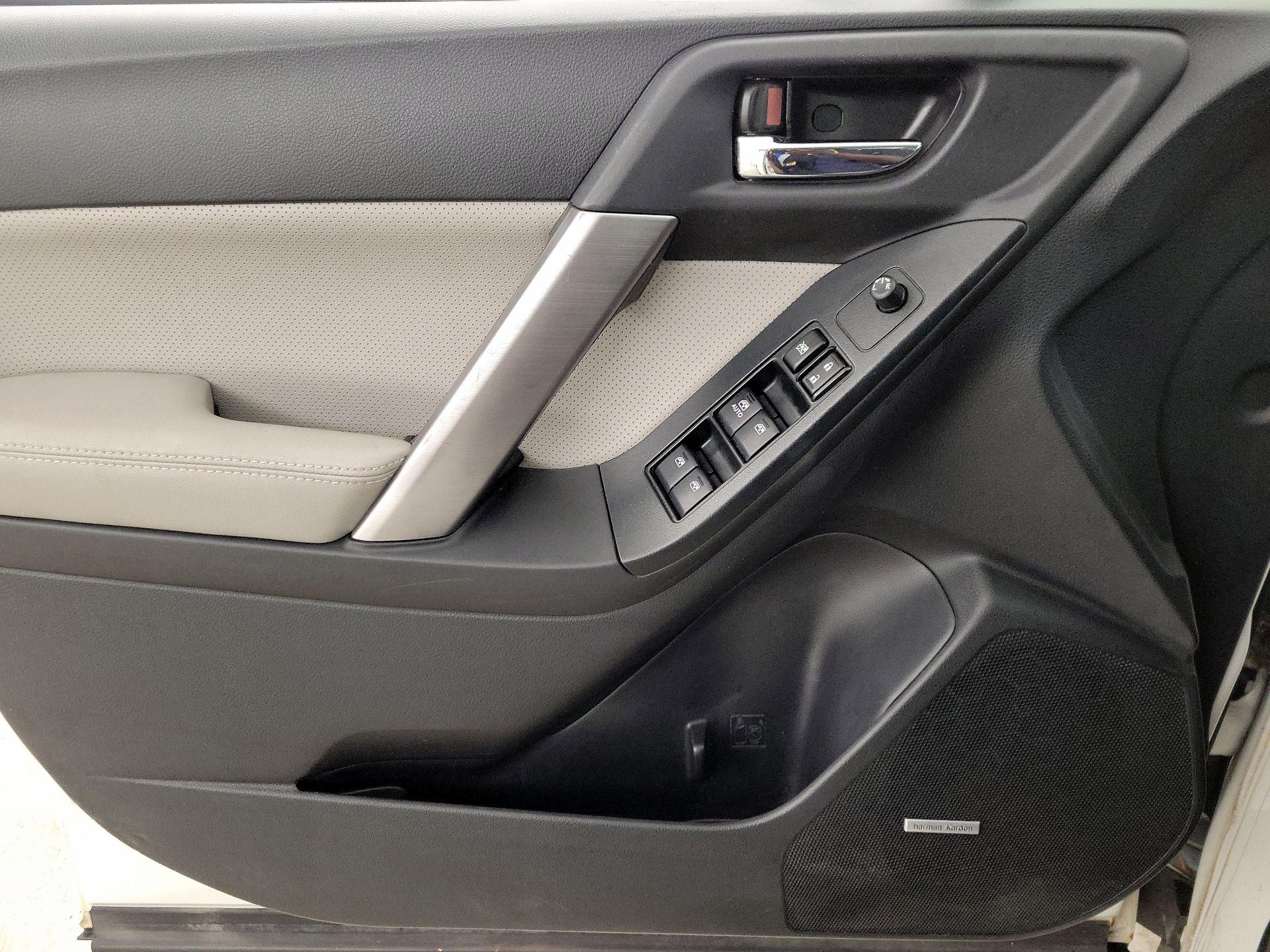 Thumbnail: 2015 Subaru Forester - 12