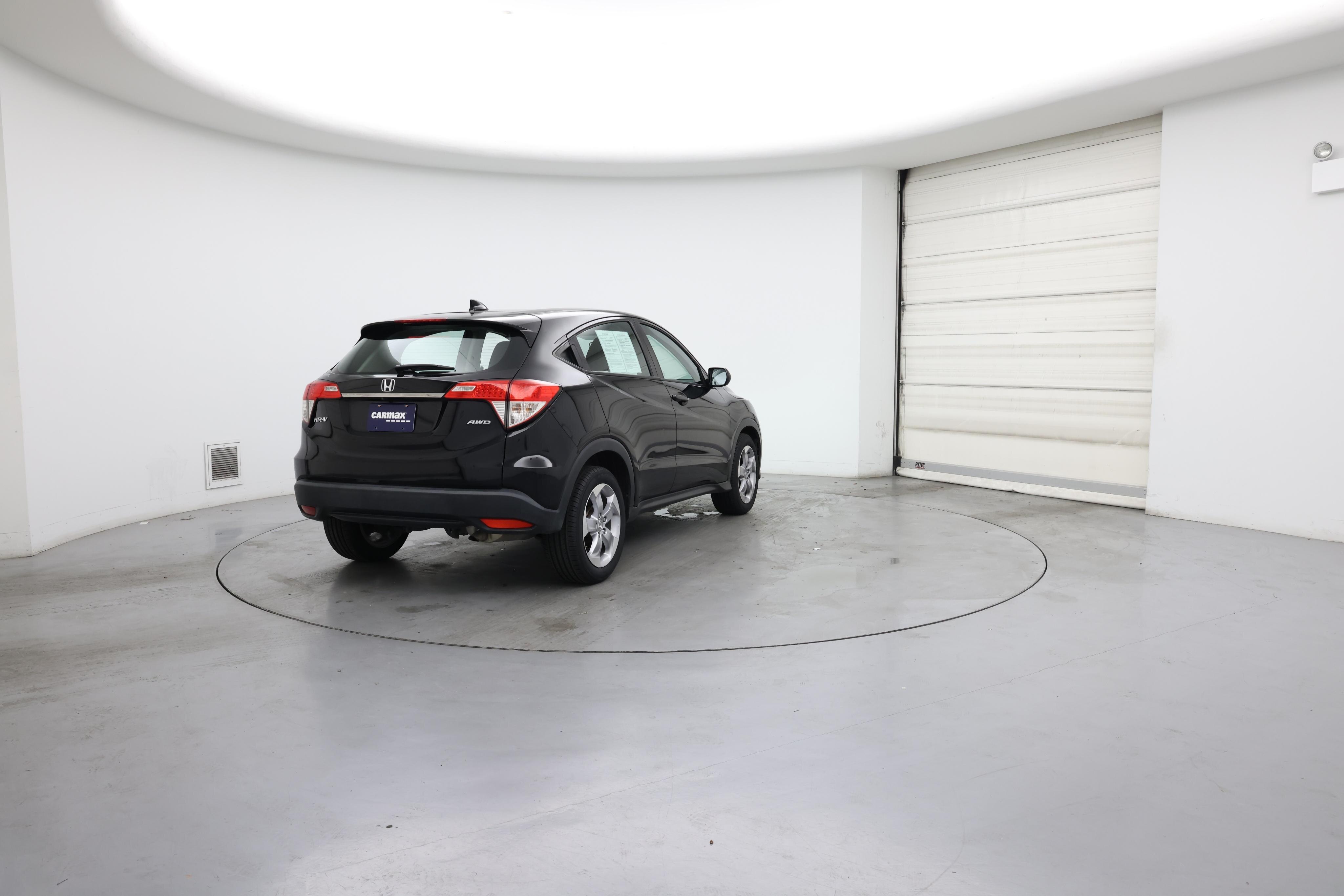 Thumbnail: 2019 Honda HR-V - 8