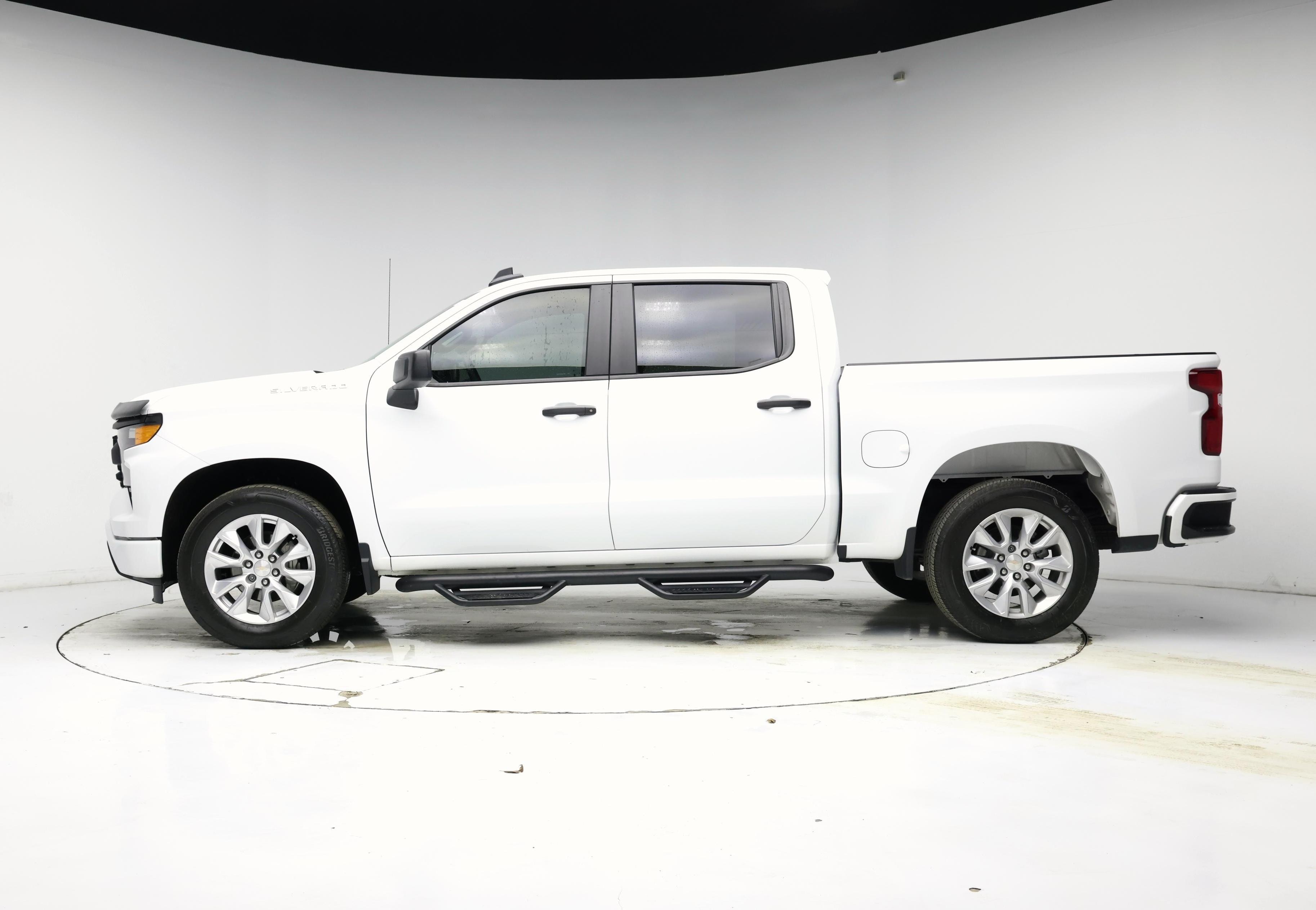 Thumbnail: 2024 Chevrolet Silverado 1500 - 3