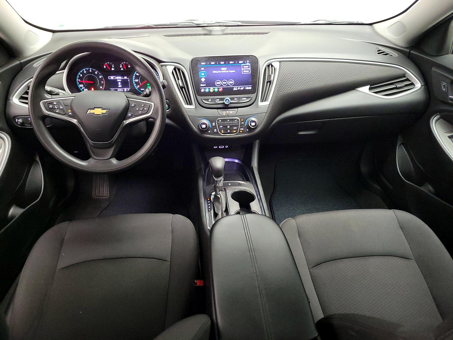 Thumbnail: 2023 Chevrolet Malibu - 9
