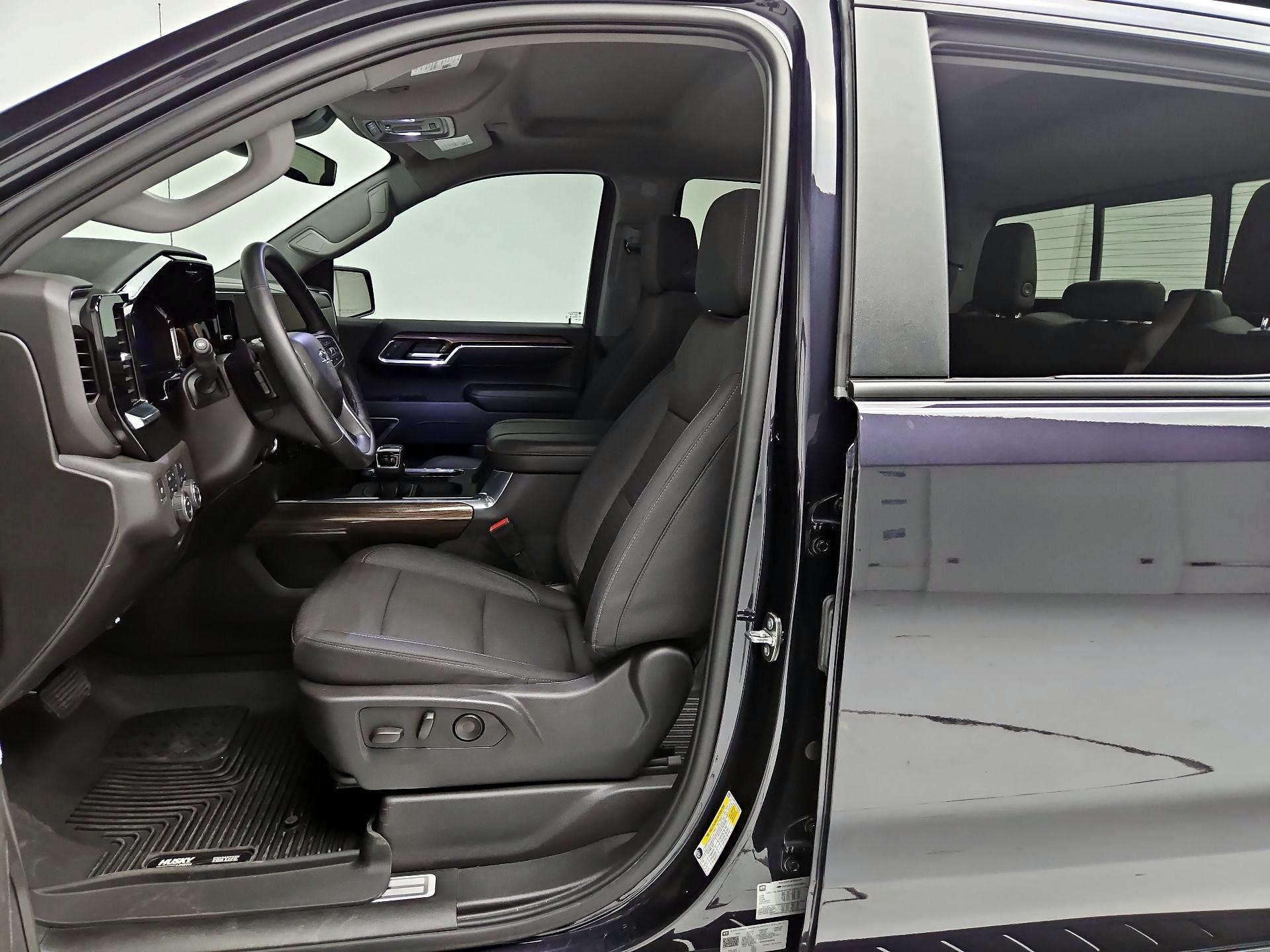 Thumbnail: 2024 Chevrolet Silverado 1500 - 11