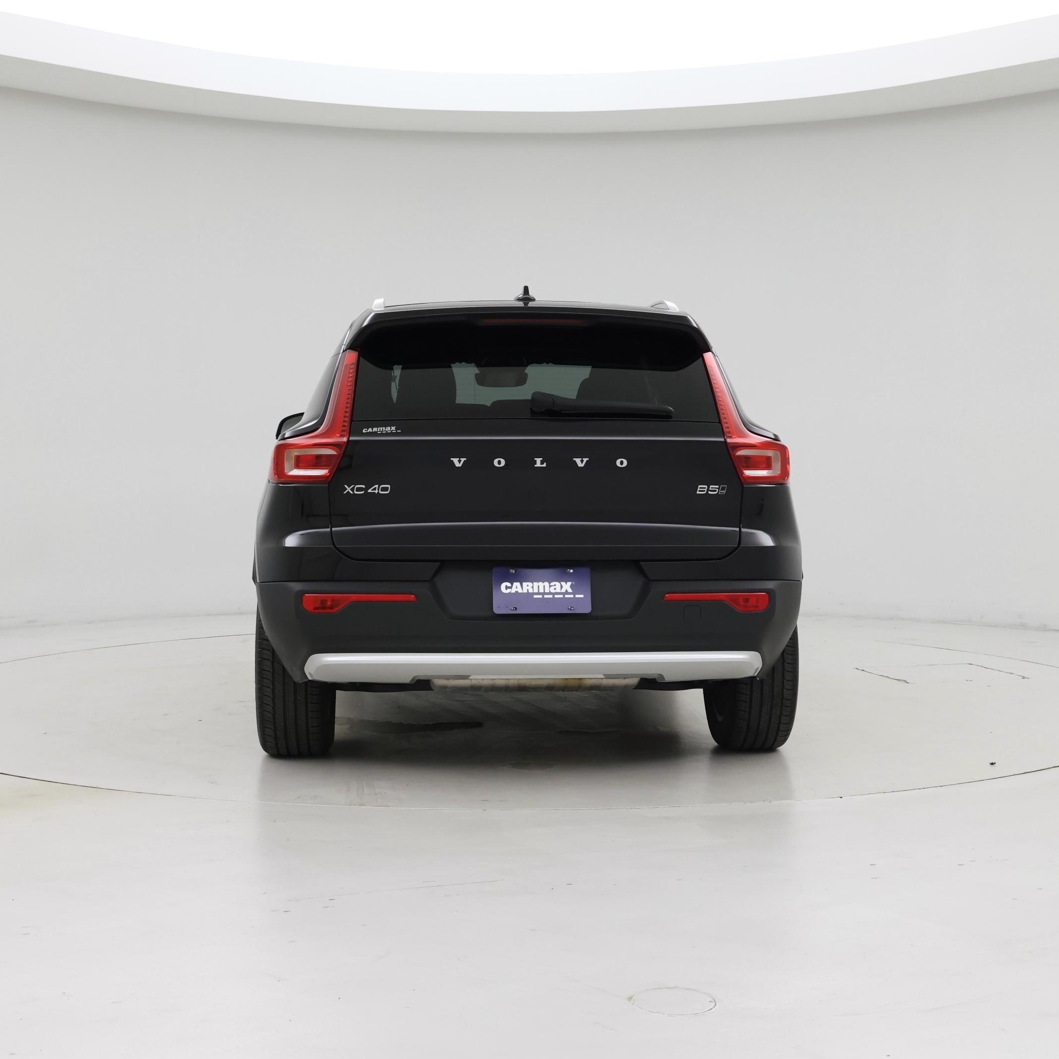 Thumbnail: 2025 Volvo XC40 - 6