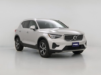 Silver 2025 Volvo XC40 B5 Core Bright Theme