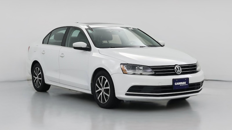 2017 Volkswagen Jetta SE Hero Image