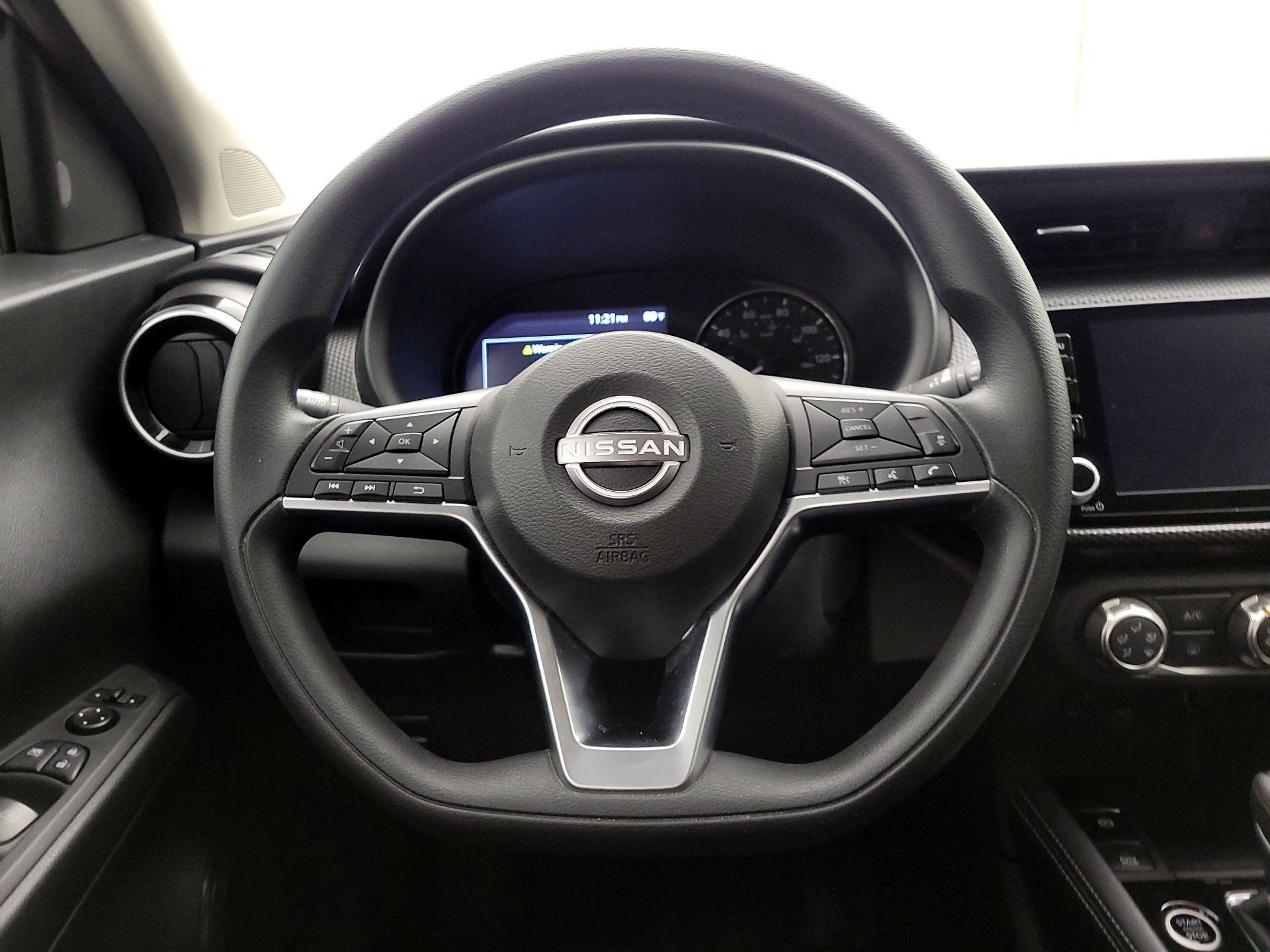Thumbnail: 2024 Nissan Kicks - 10