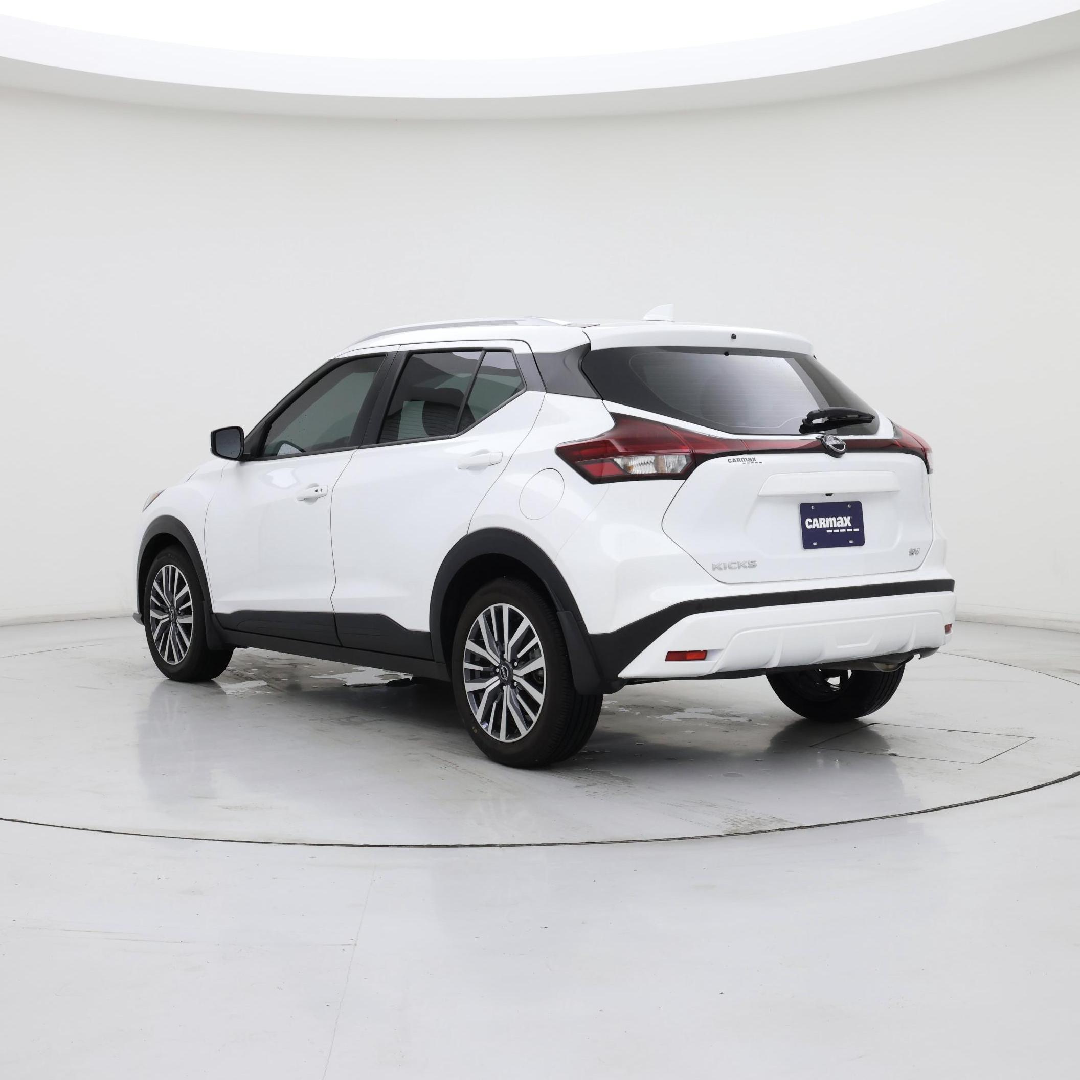 Thumbnail: 2024 Nissan Kicks - 2