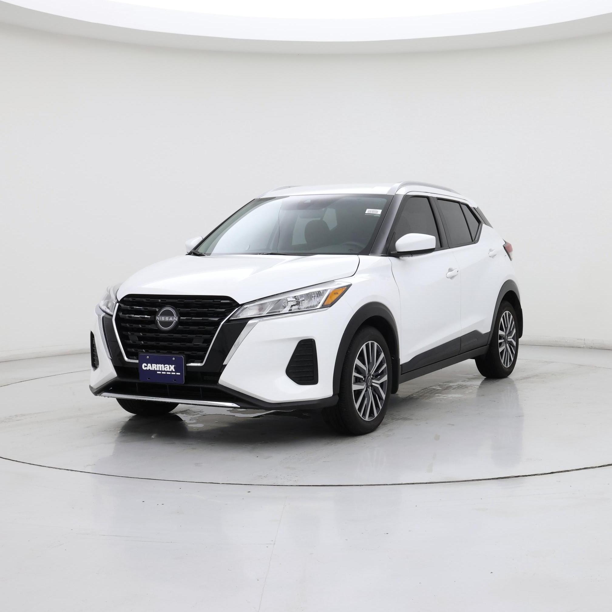 Thumbnail: 2024 Nissan Kicks - 4