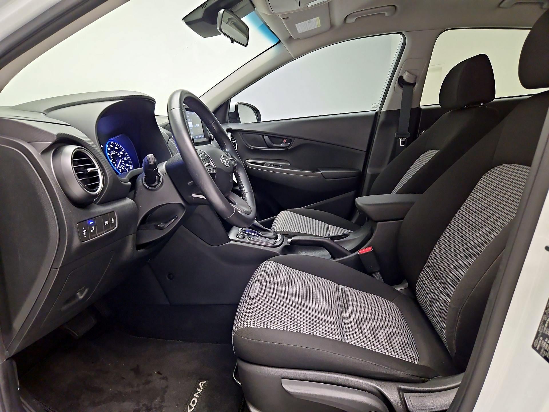 Thumbnail: 2020 Hyundai Kona - 11