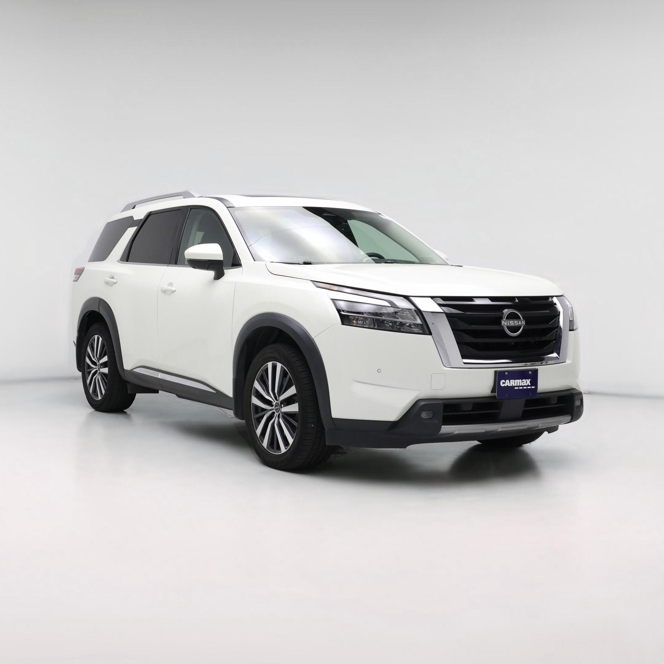 Thumbnail: 2022 Nissan Pathfinder - 1