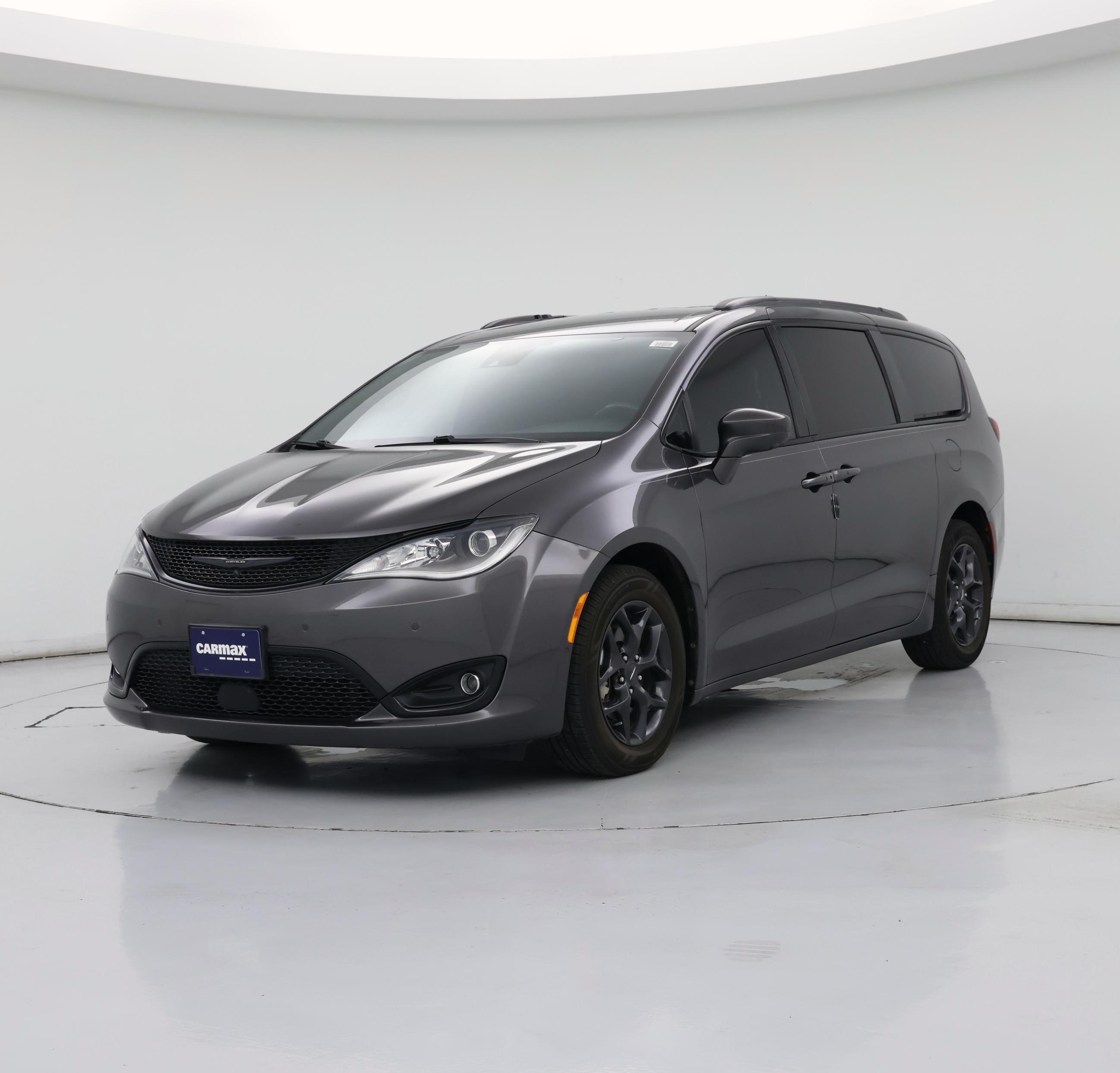 Thumbnail: 2020 Chrysler Pacifica - 4