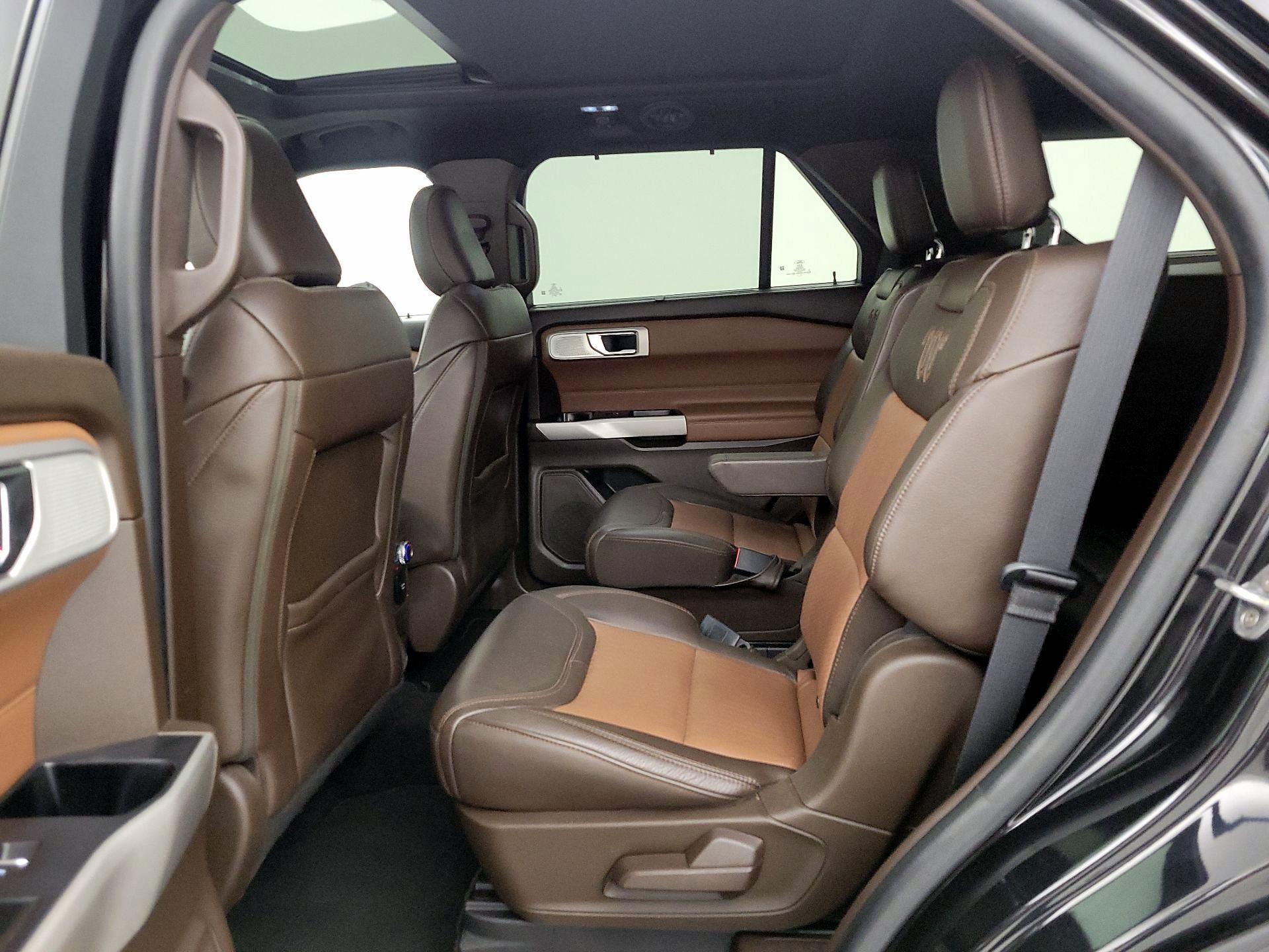 Thumbnail: 2022 Ford Explorer - 20