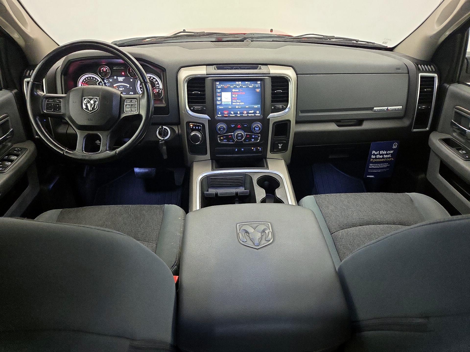 Thumbnail: 2019 RAM 1500 Classic - 9