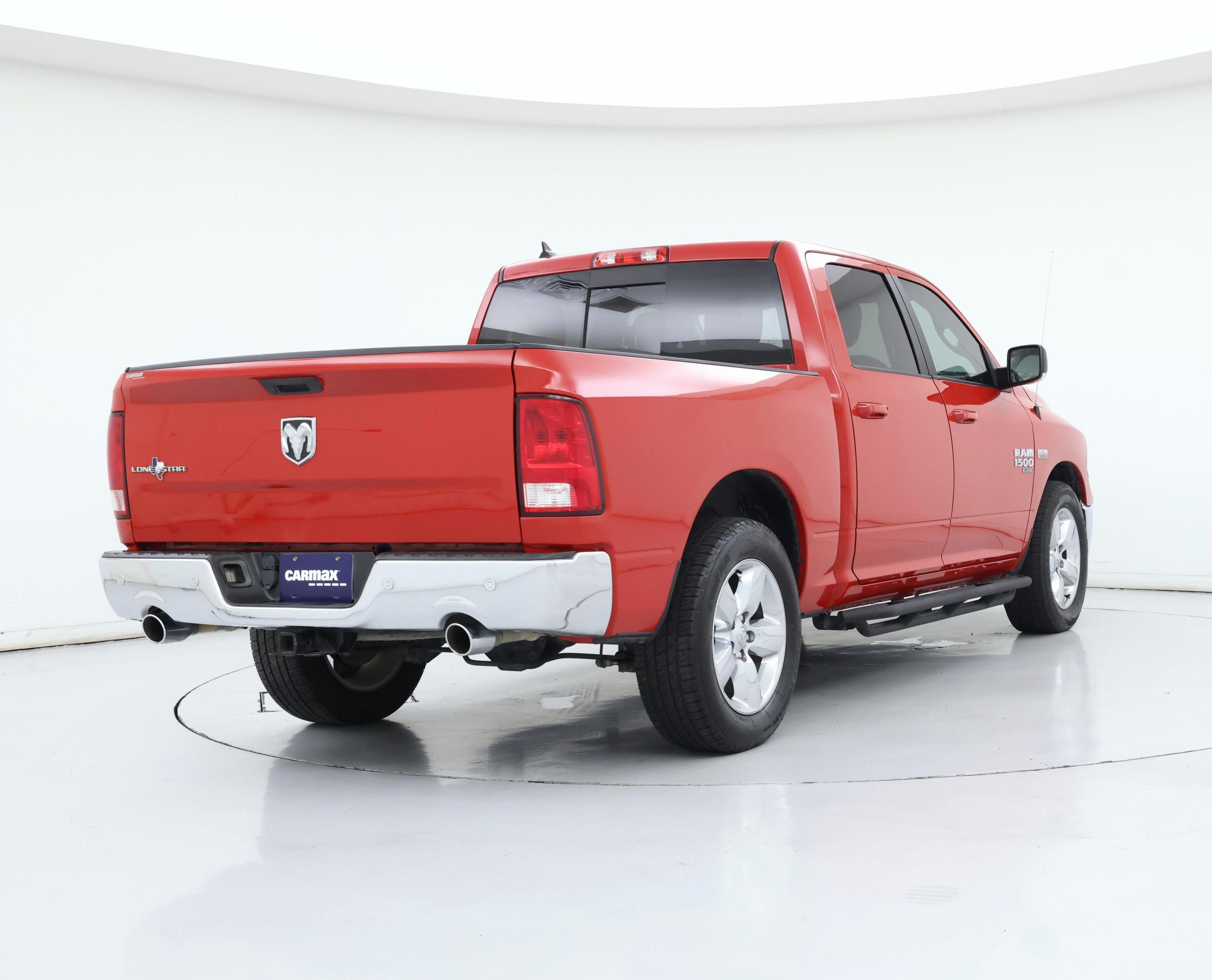 Thumbnail: 2019 RAM 1500 Classic - 8
