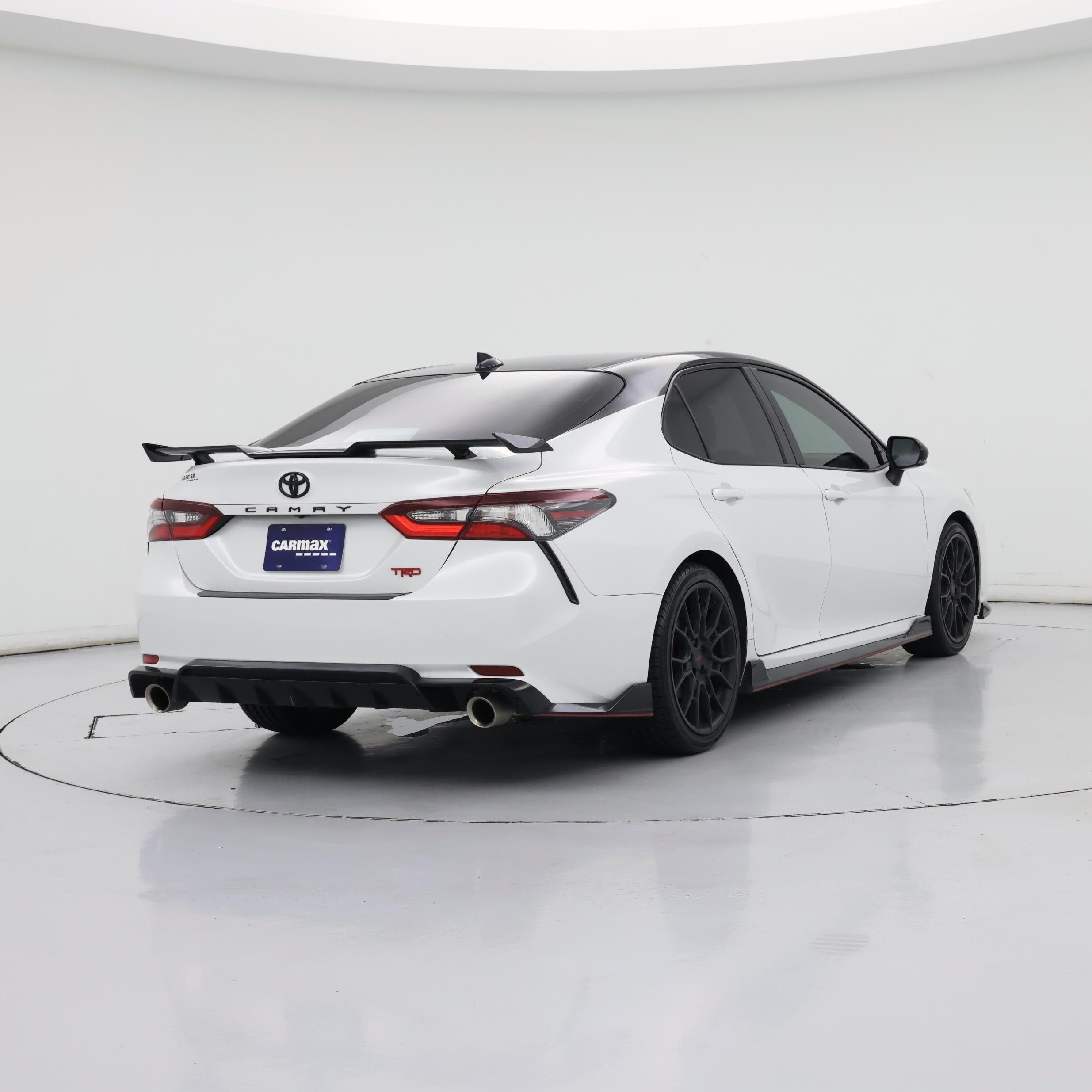 Thumbnail: 2024 Toyota Camry - 8