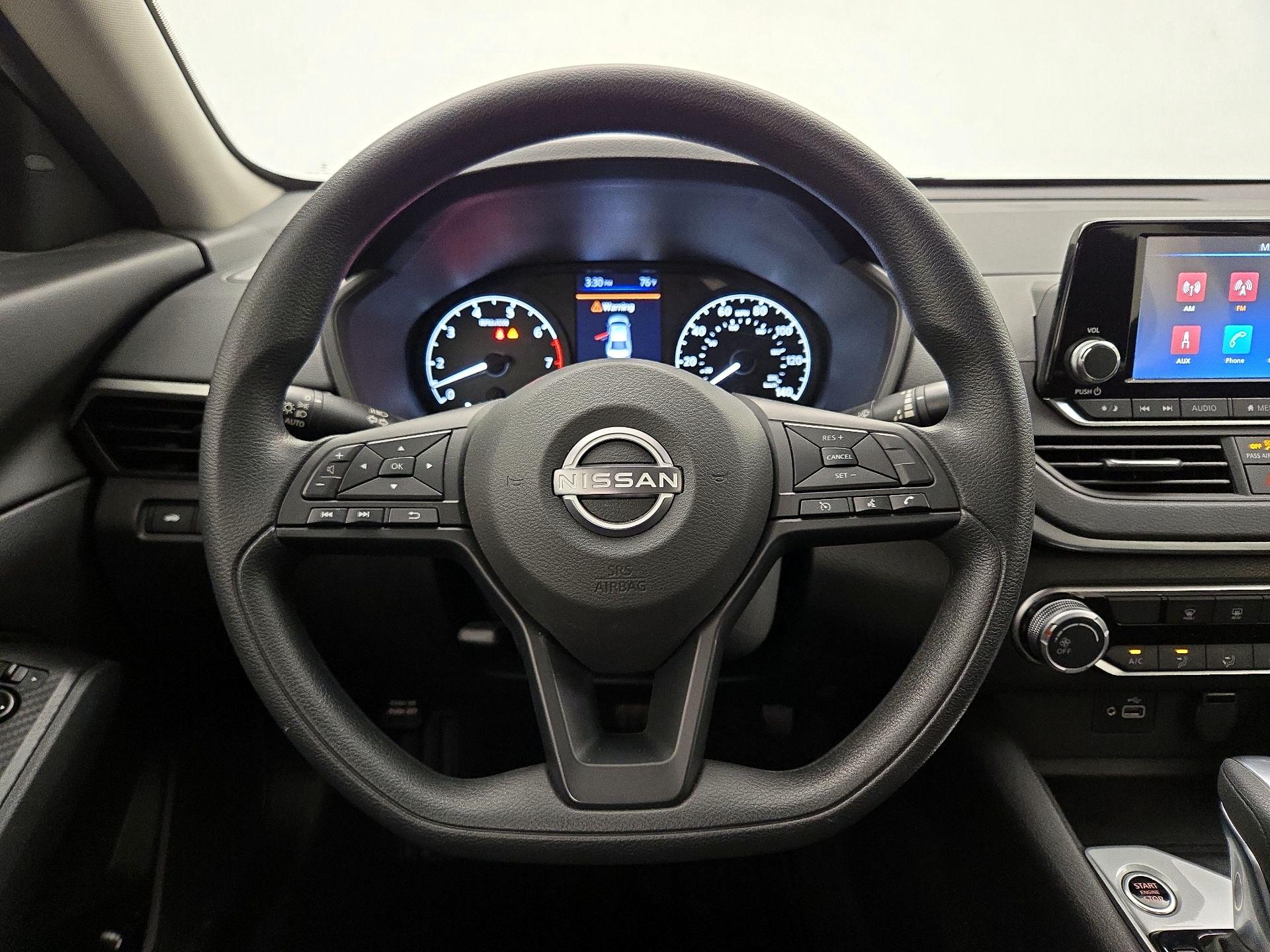 Thumbnail: 2024 Nissan Altima - 10