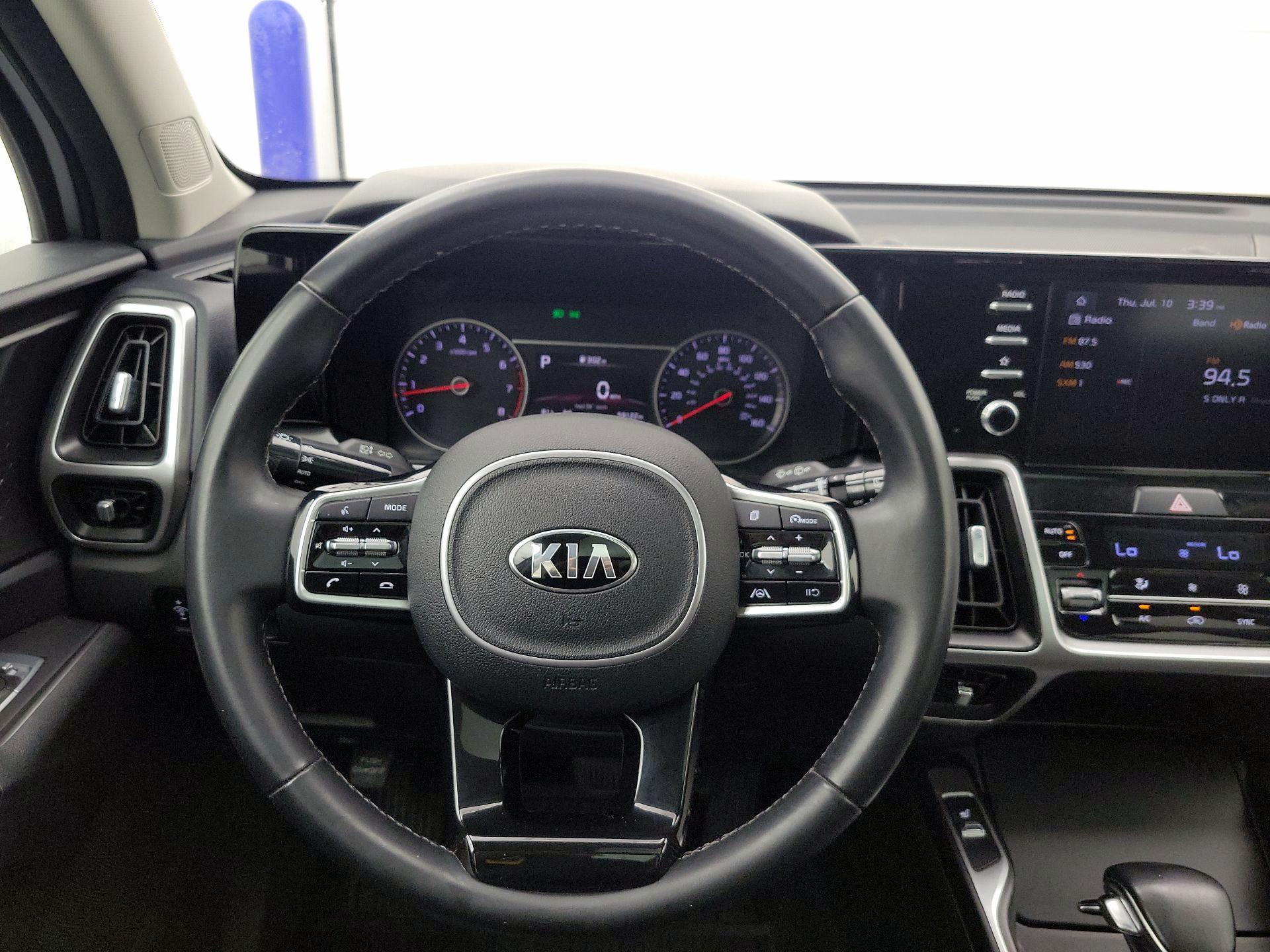 Thumbnail: 2021 Kia Sorento - 10