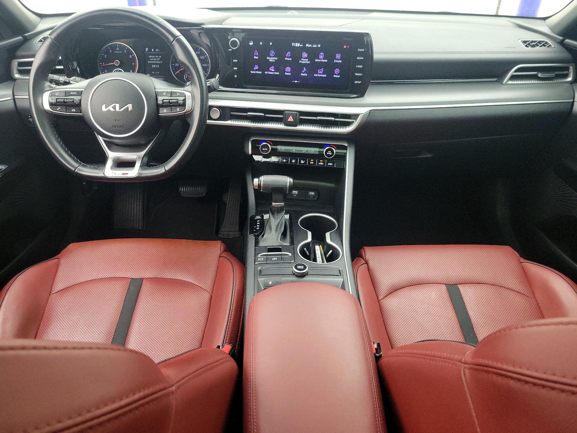 Thumbnail: 2022 Kia K5 - 9
