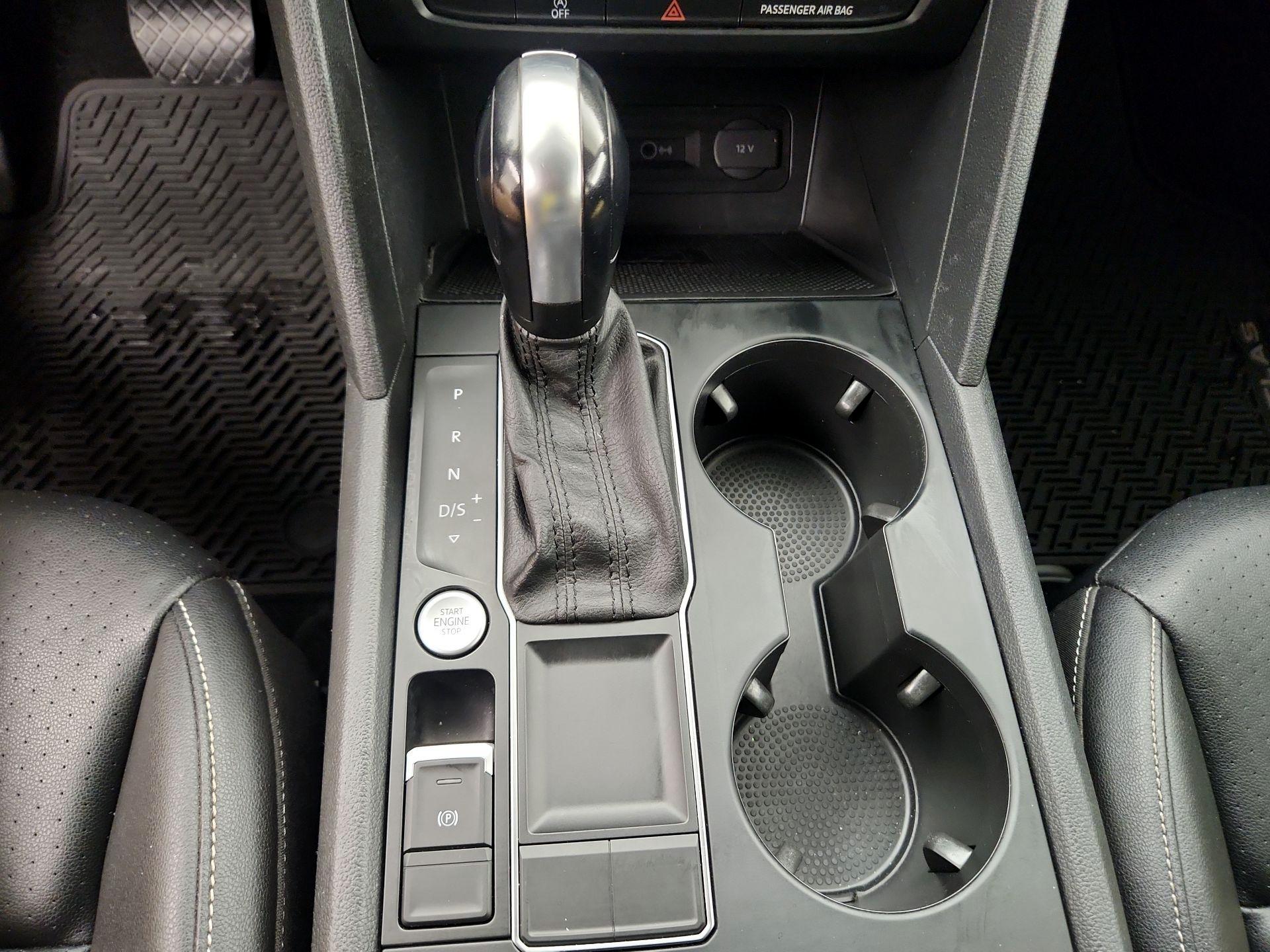 Thumbnail: 2021 Volkswagen Atlas - 17