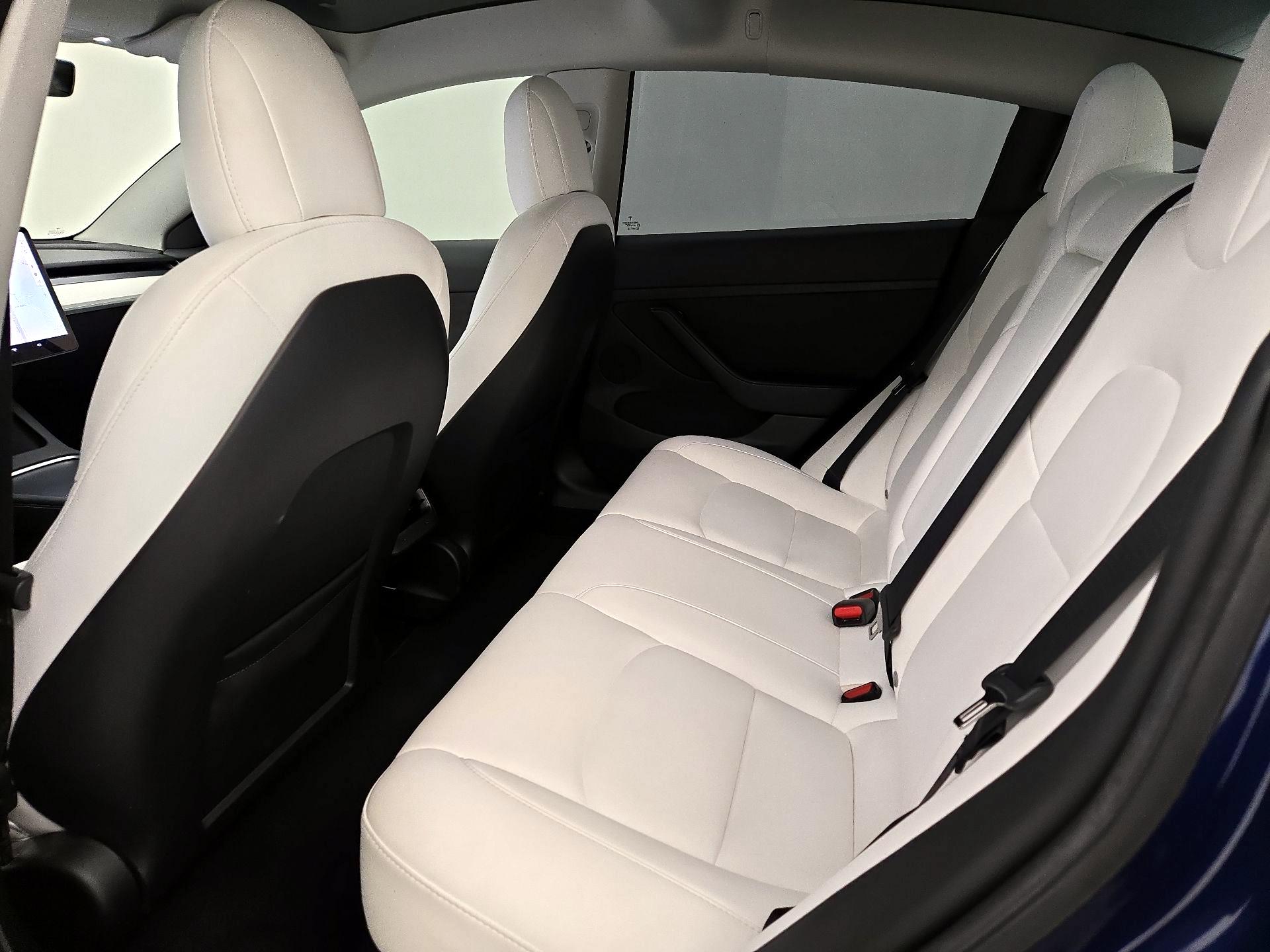 Thumbnail: 2022 Tesla Model 3 - 20