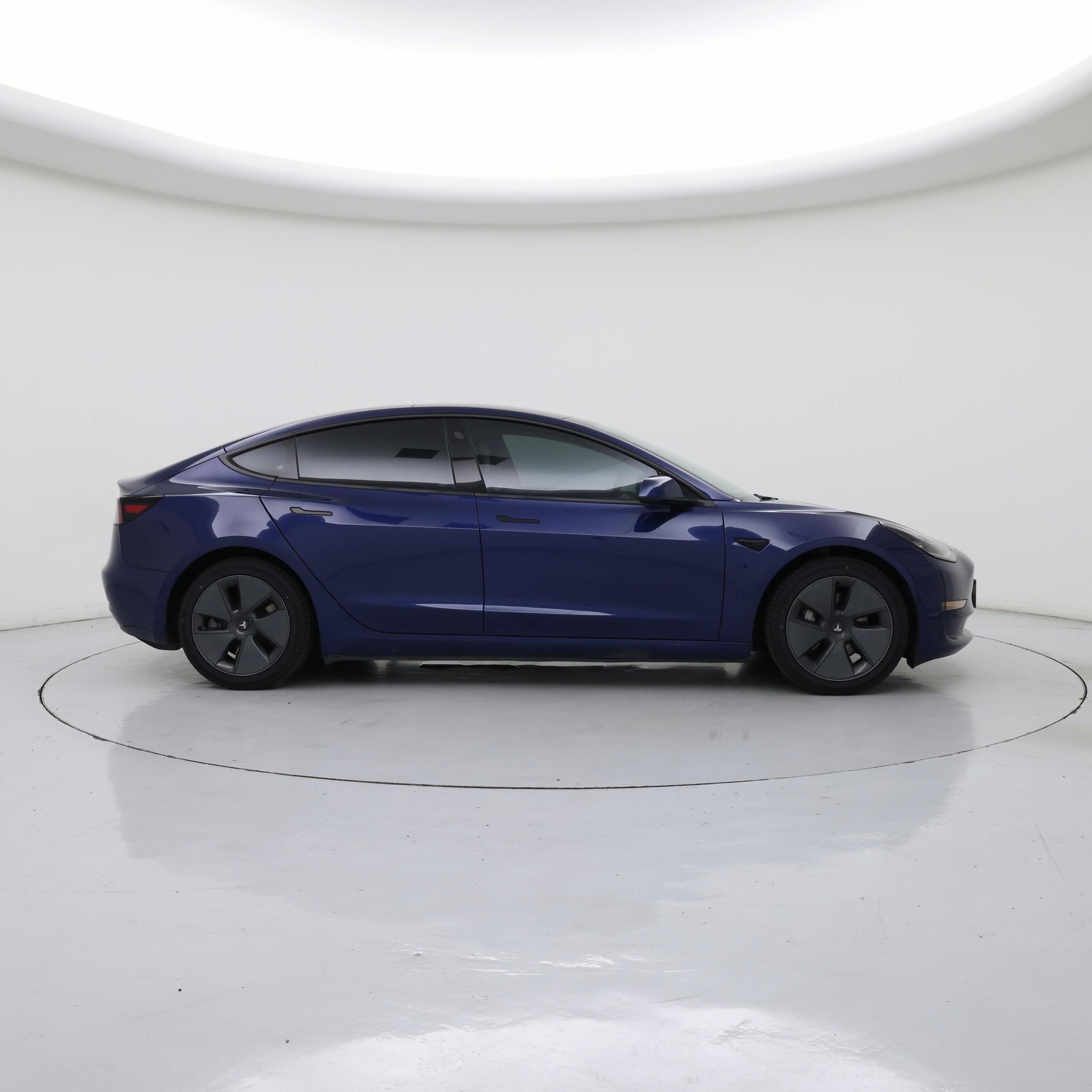 Thumbnail: 2022 Tesla Model 3 - 7