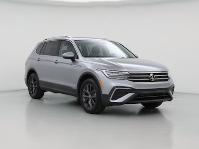Silver 2022 Volkswagen Tiguan SE
