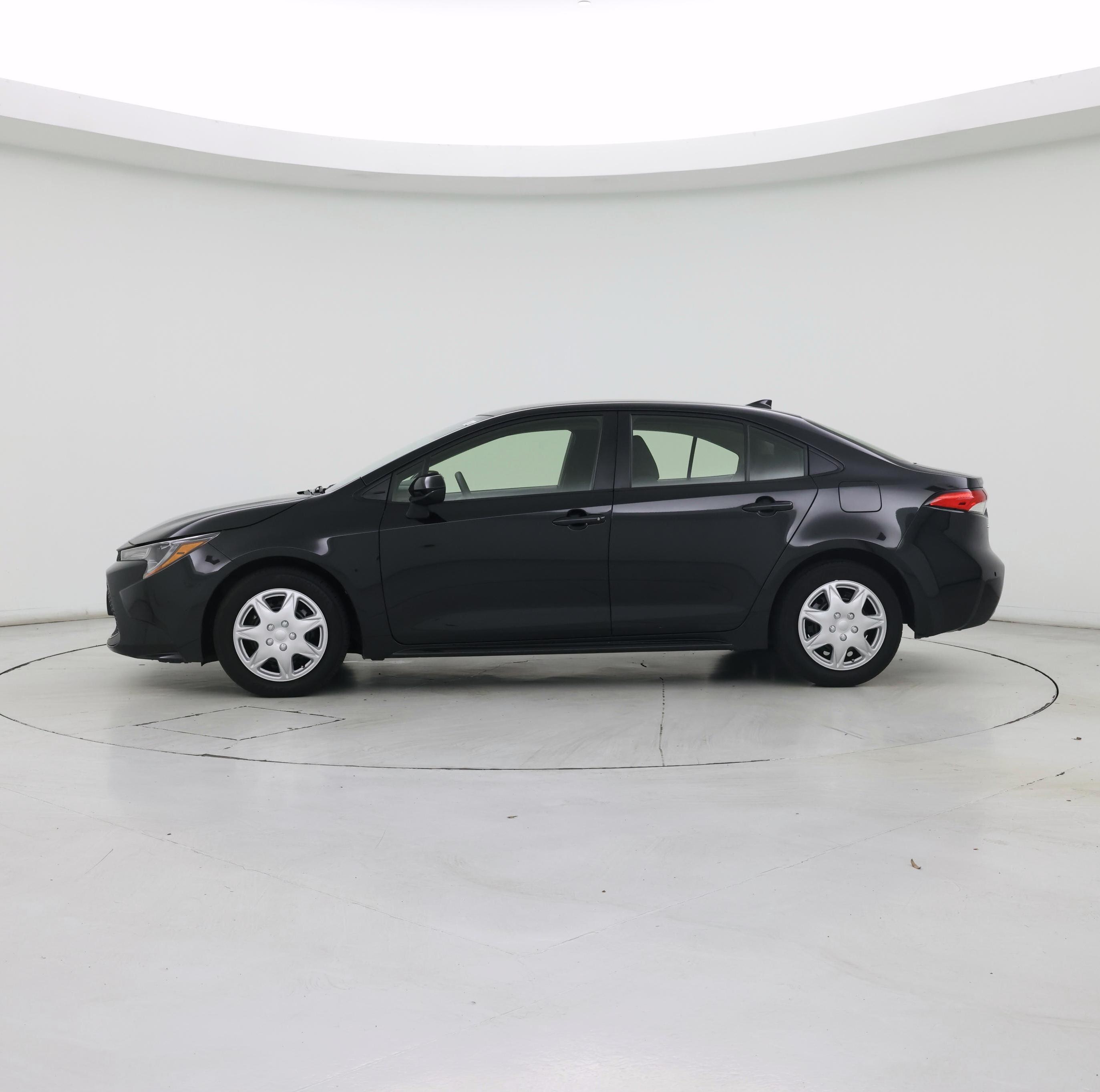 Thumbnail: 2022 Toyota Corolla - 3