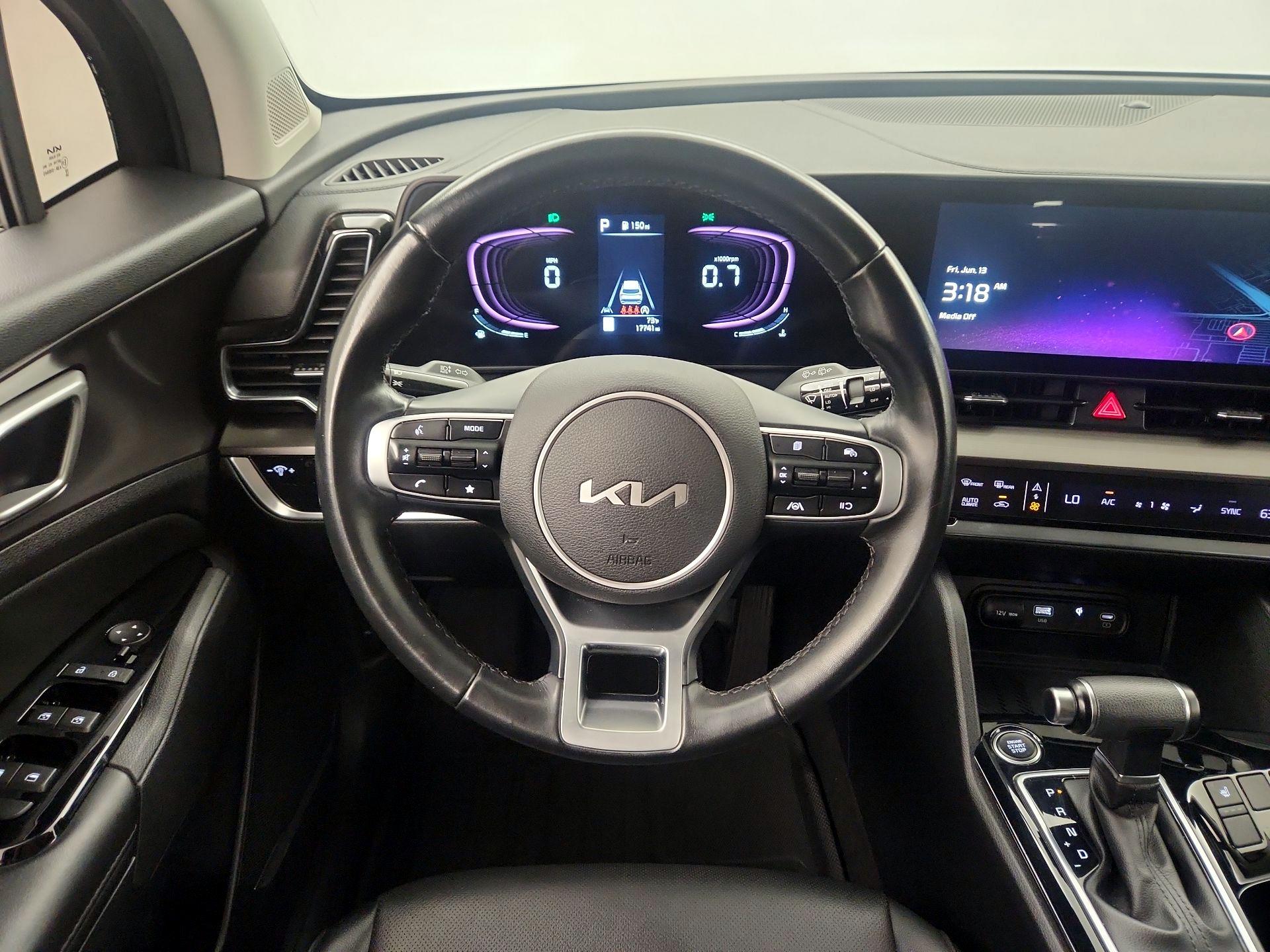 Thumbnail: 2023 Kia Sportage - 10