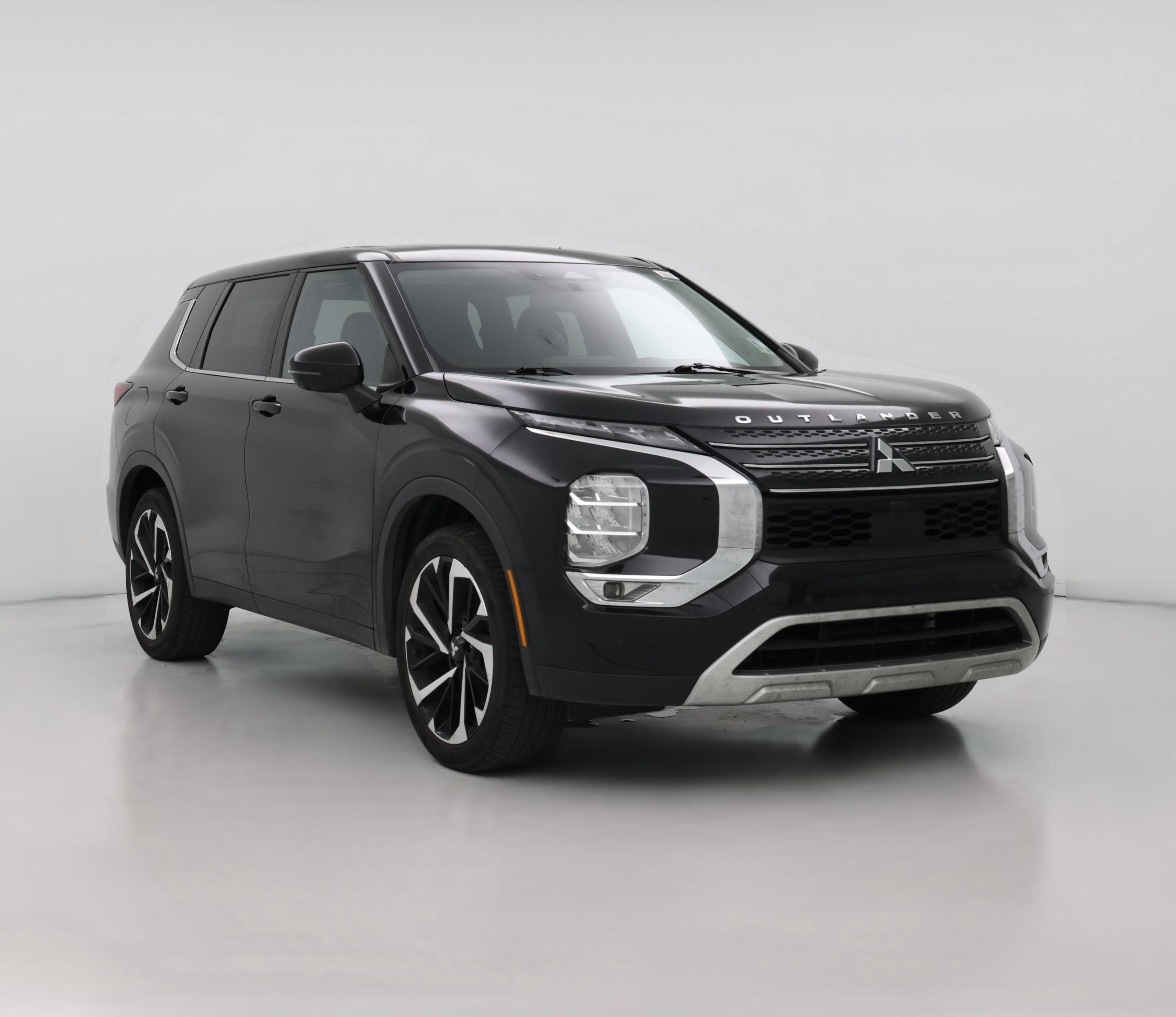 Thumbnail: 2024 Mitsubishi Outlander - 1