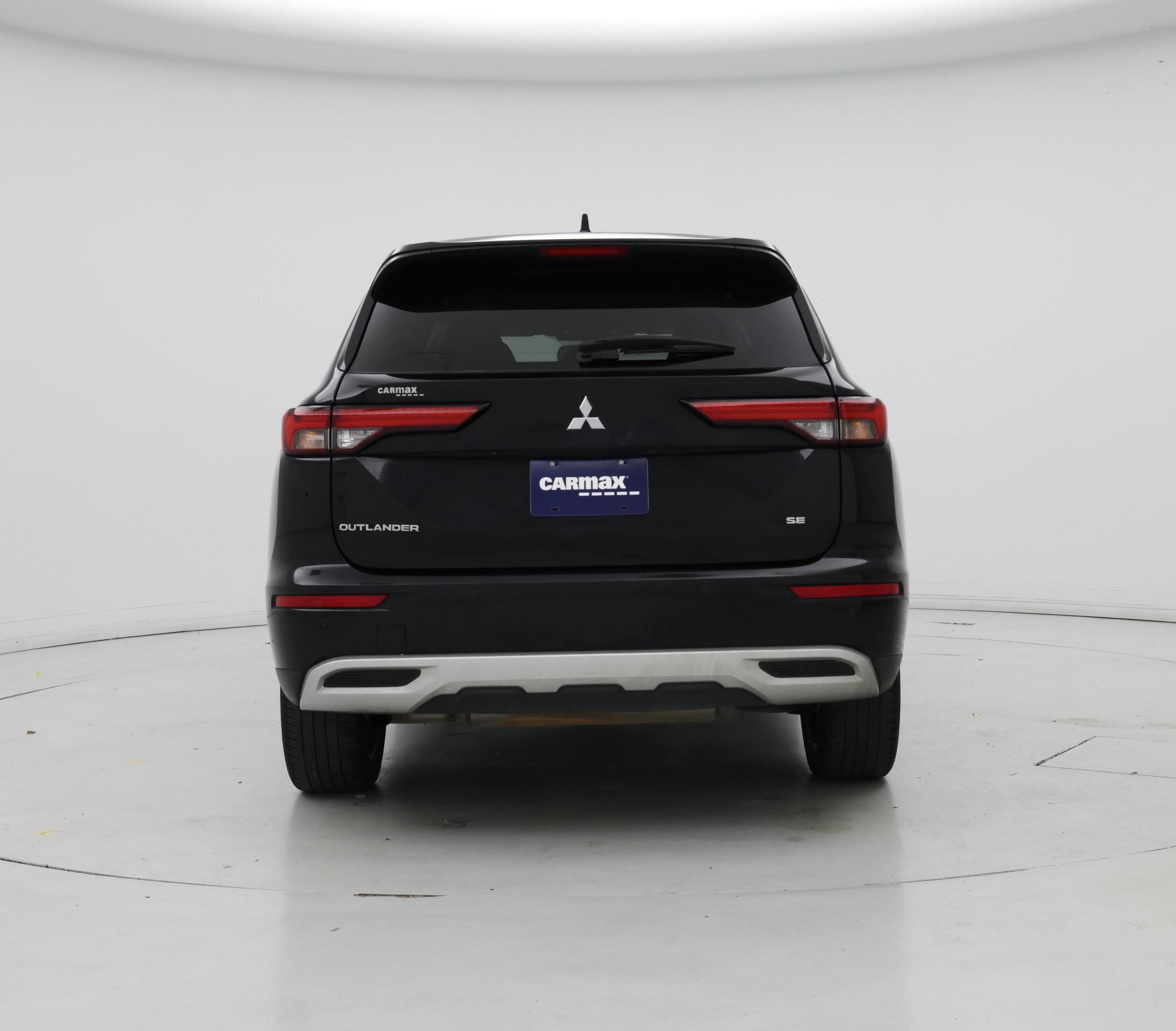 Thumbnail: 2024 Mitsubishi Outlander - 6